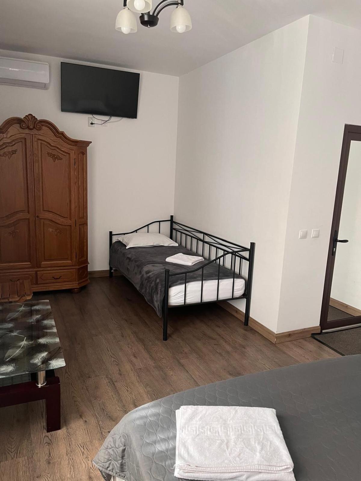 Triple Room with Bathroom