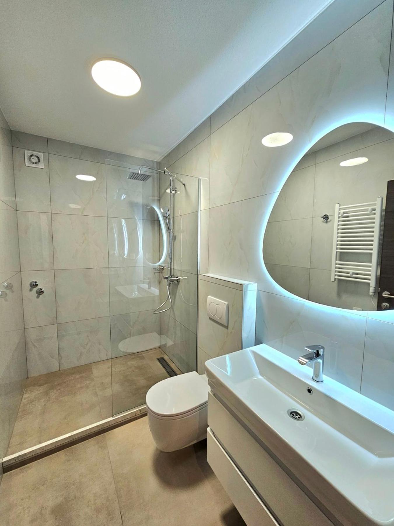 Double Room with Lake View