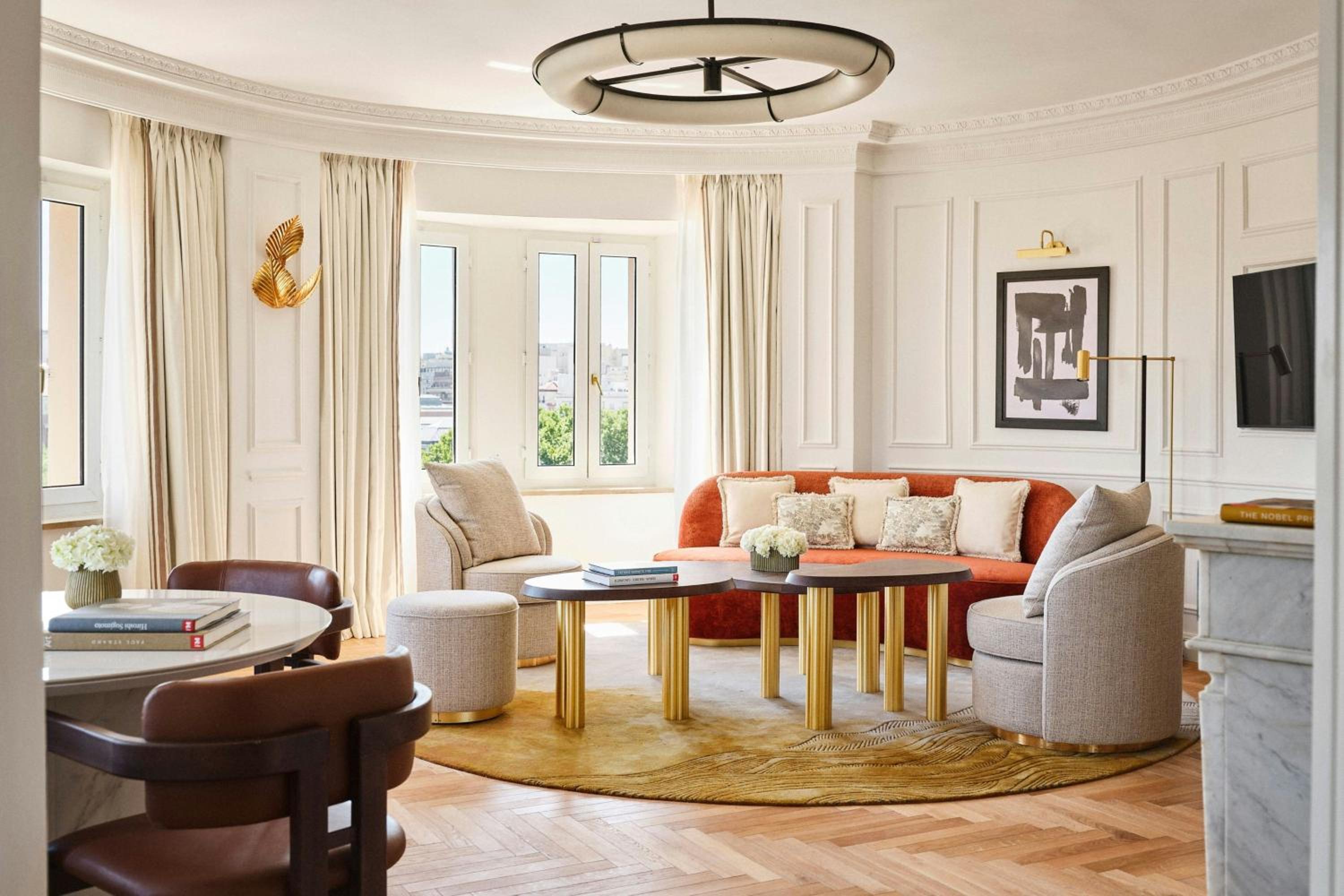 One-Bedroom Neptuno King Suite