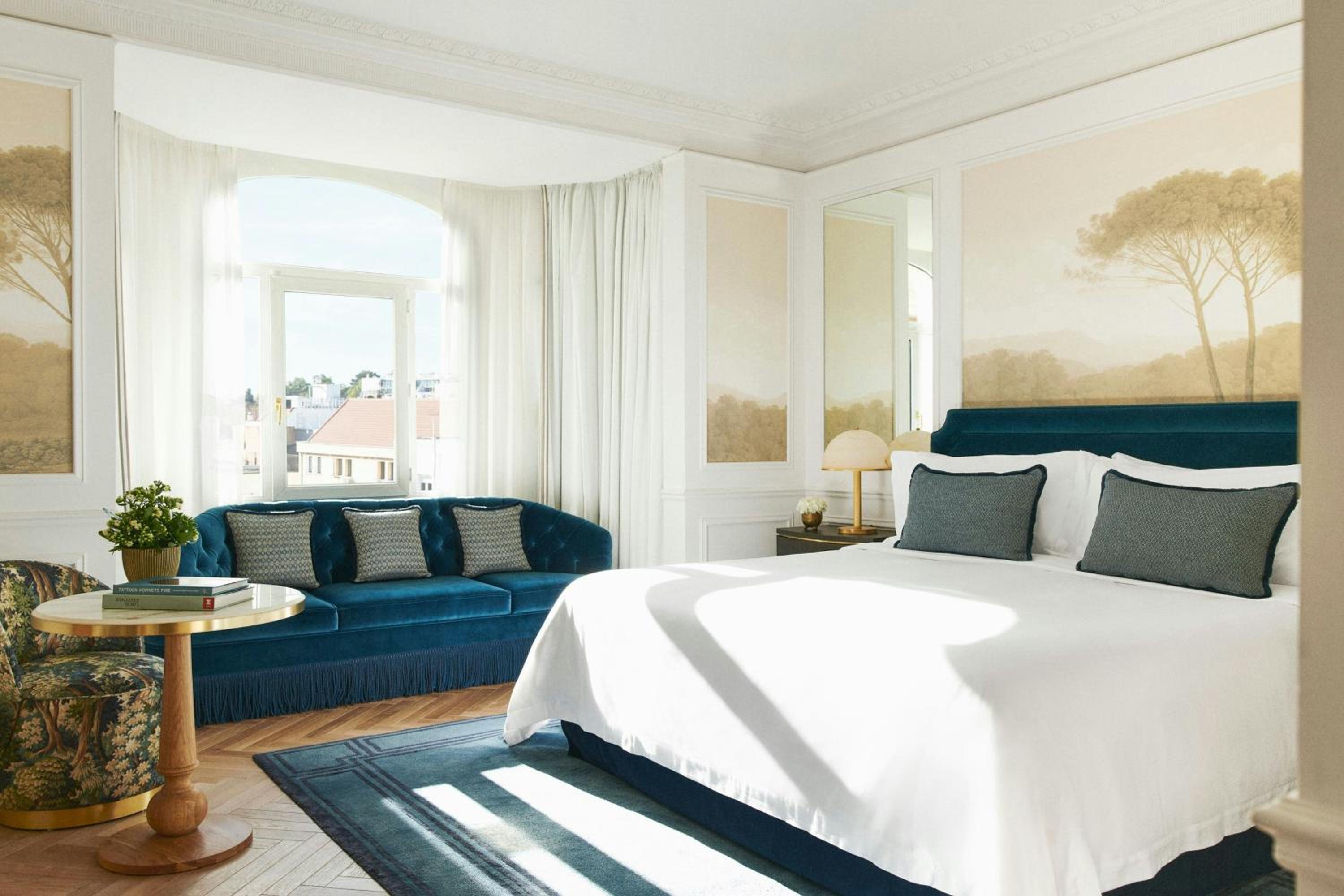 Palace King Room