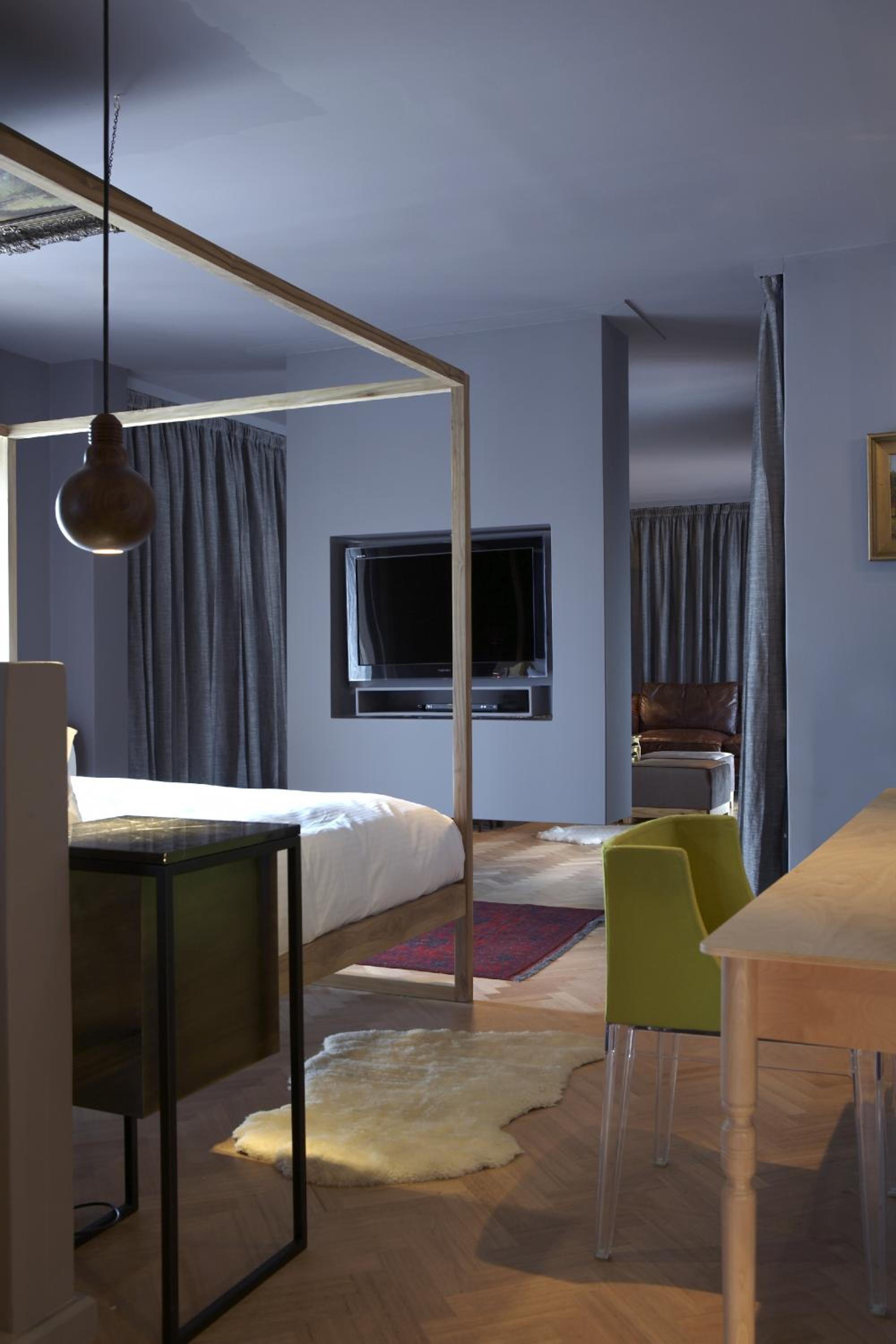 Suite with Mountain View photo 1