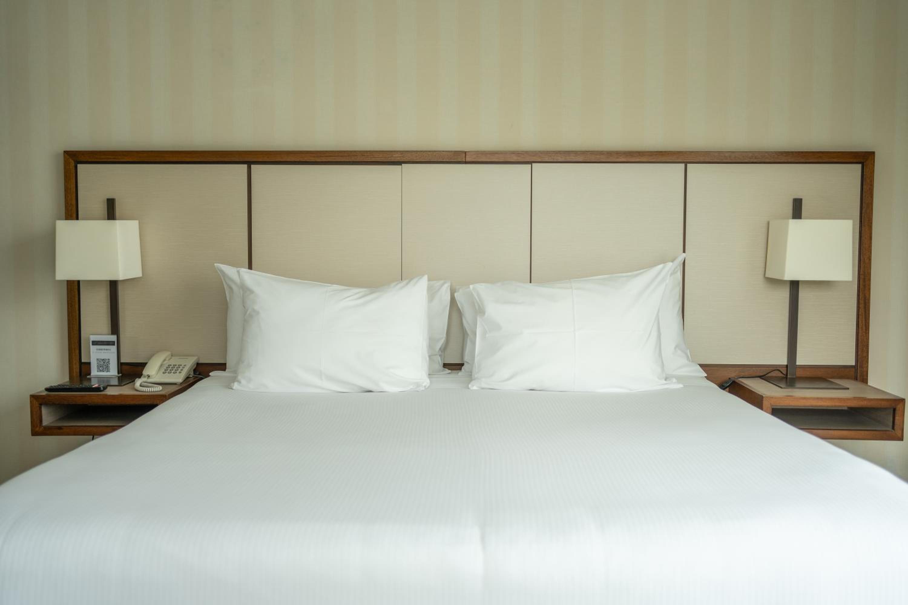 Standard Double or Twin Room photo 3