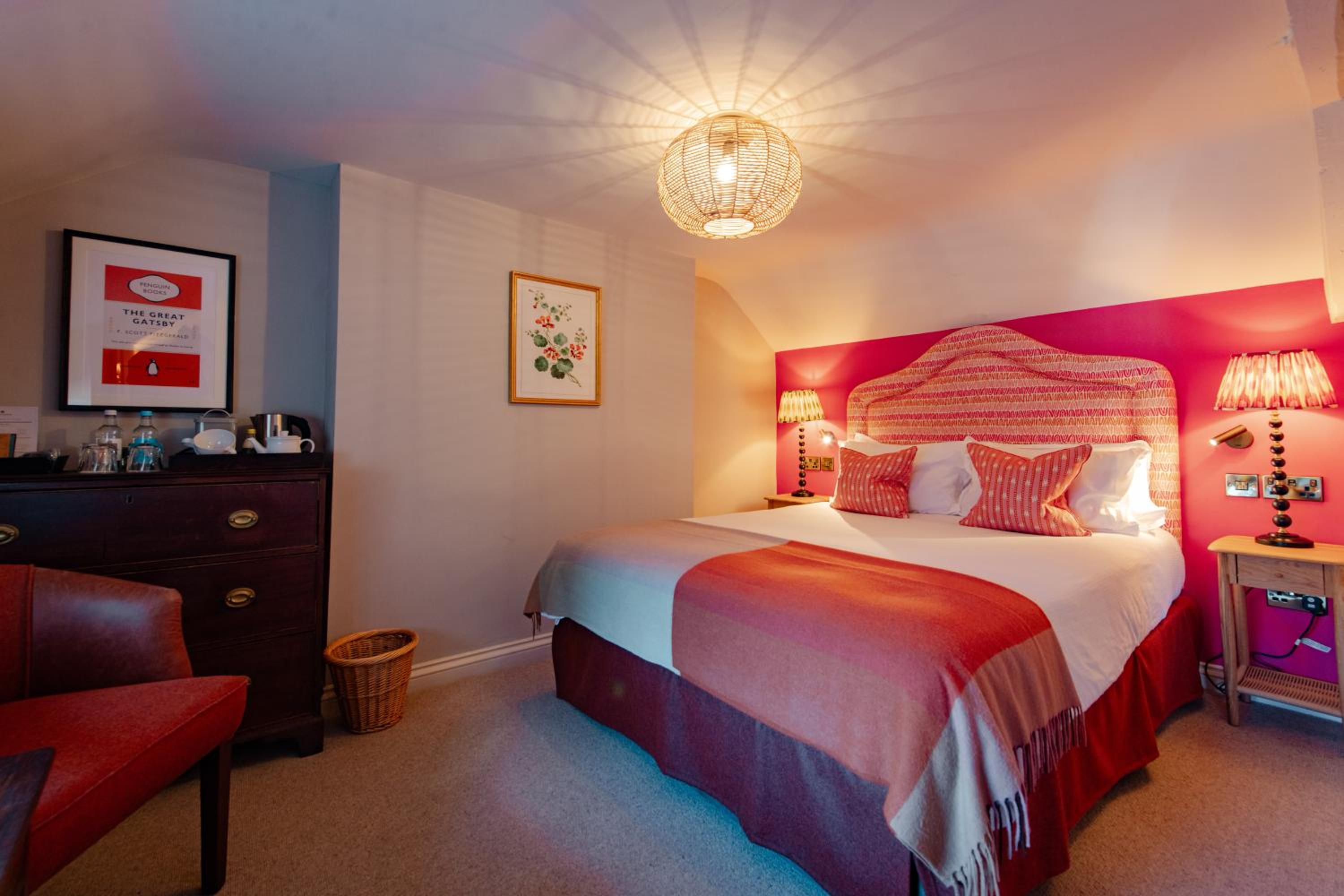 Cozy Double Room - Photo 4