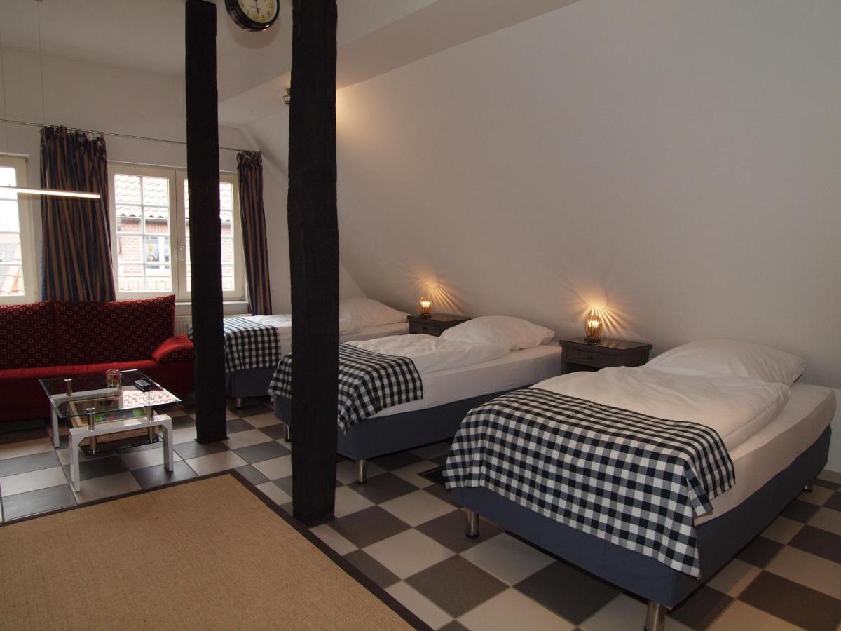 Apartment - Split Level photo 3