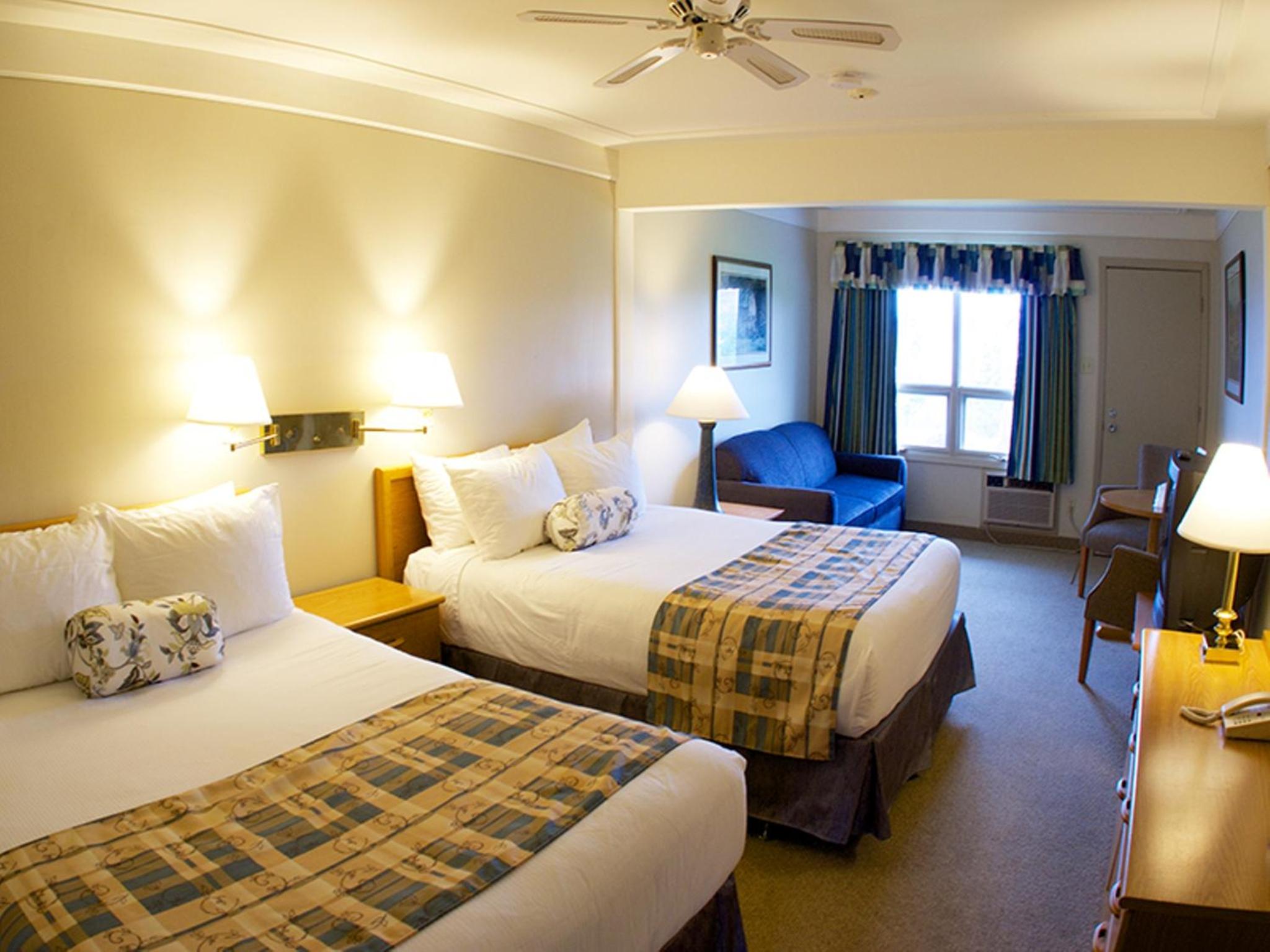 Queen Suite with Two Queen Beds