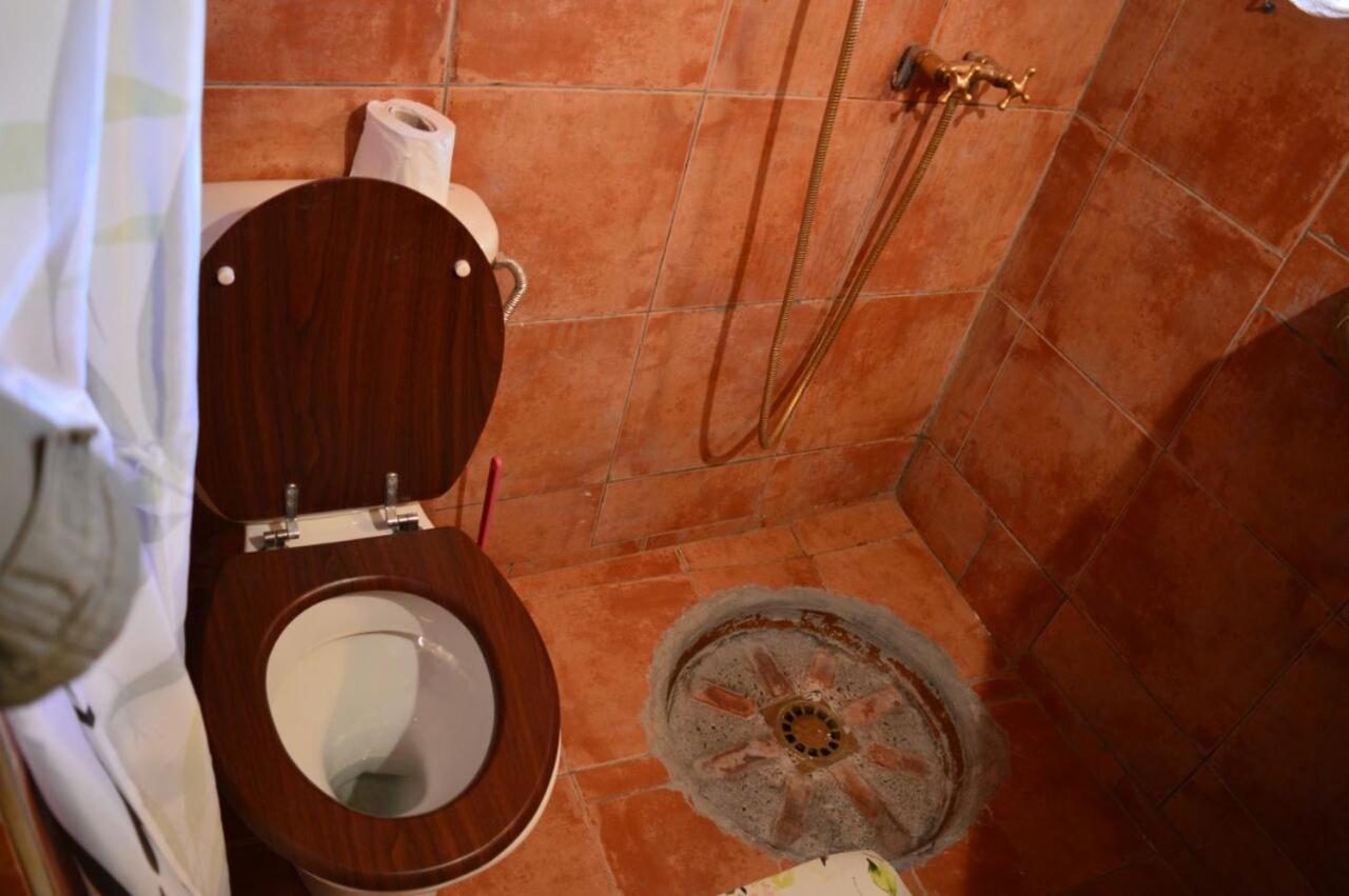 Quadruple Room - Photo 17