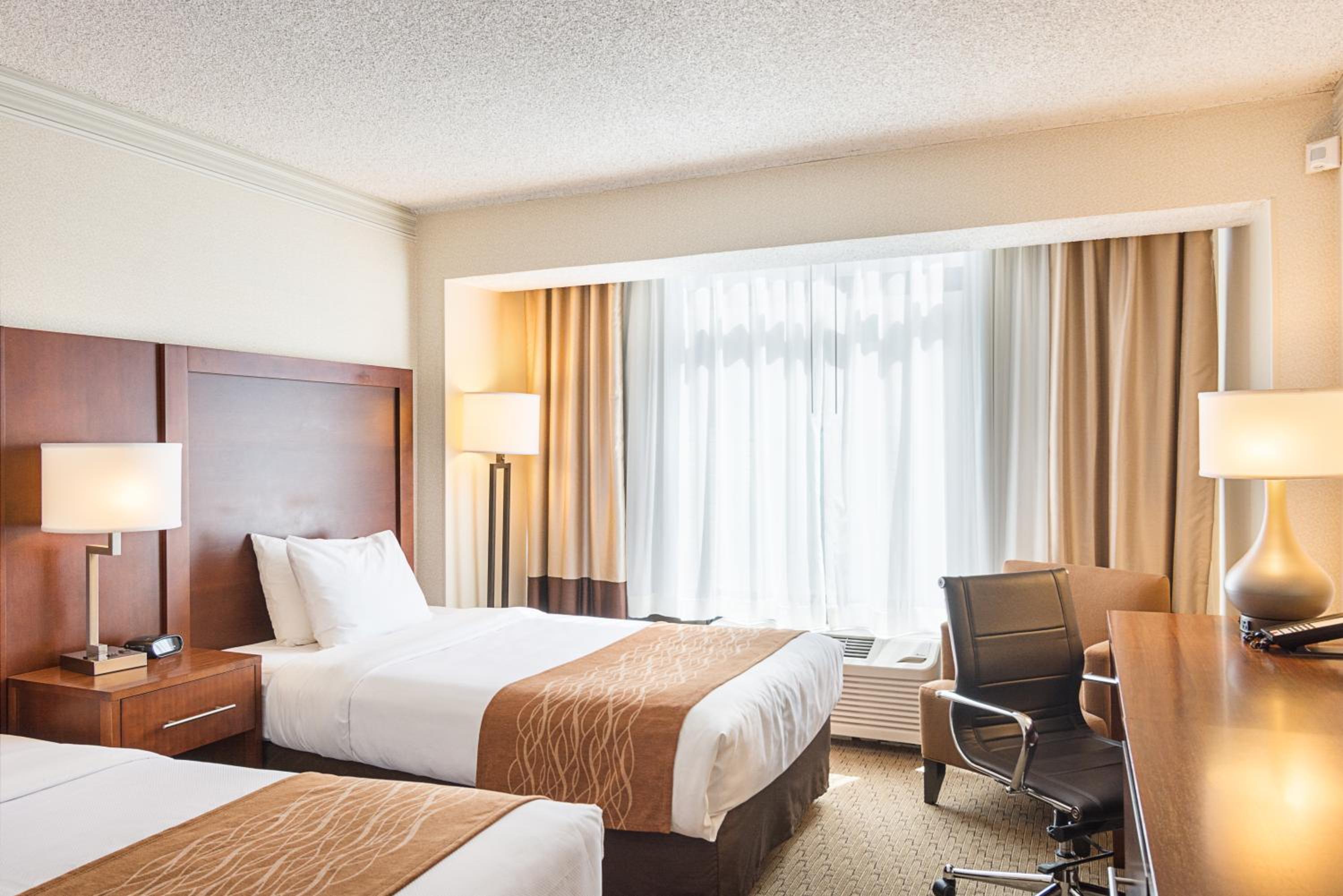 Twin Room - Accessible/Nonsmoking at Comfort Inn By the Bay in San Francisco