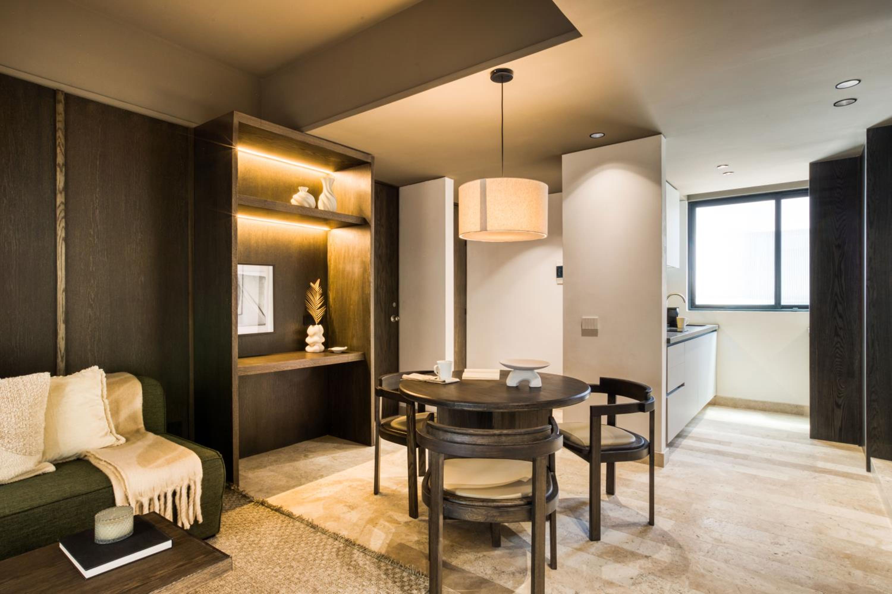 Two-Bedroom Apartment with Balcony photo 3