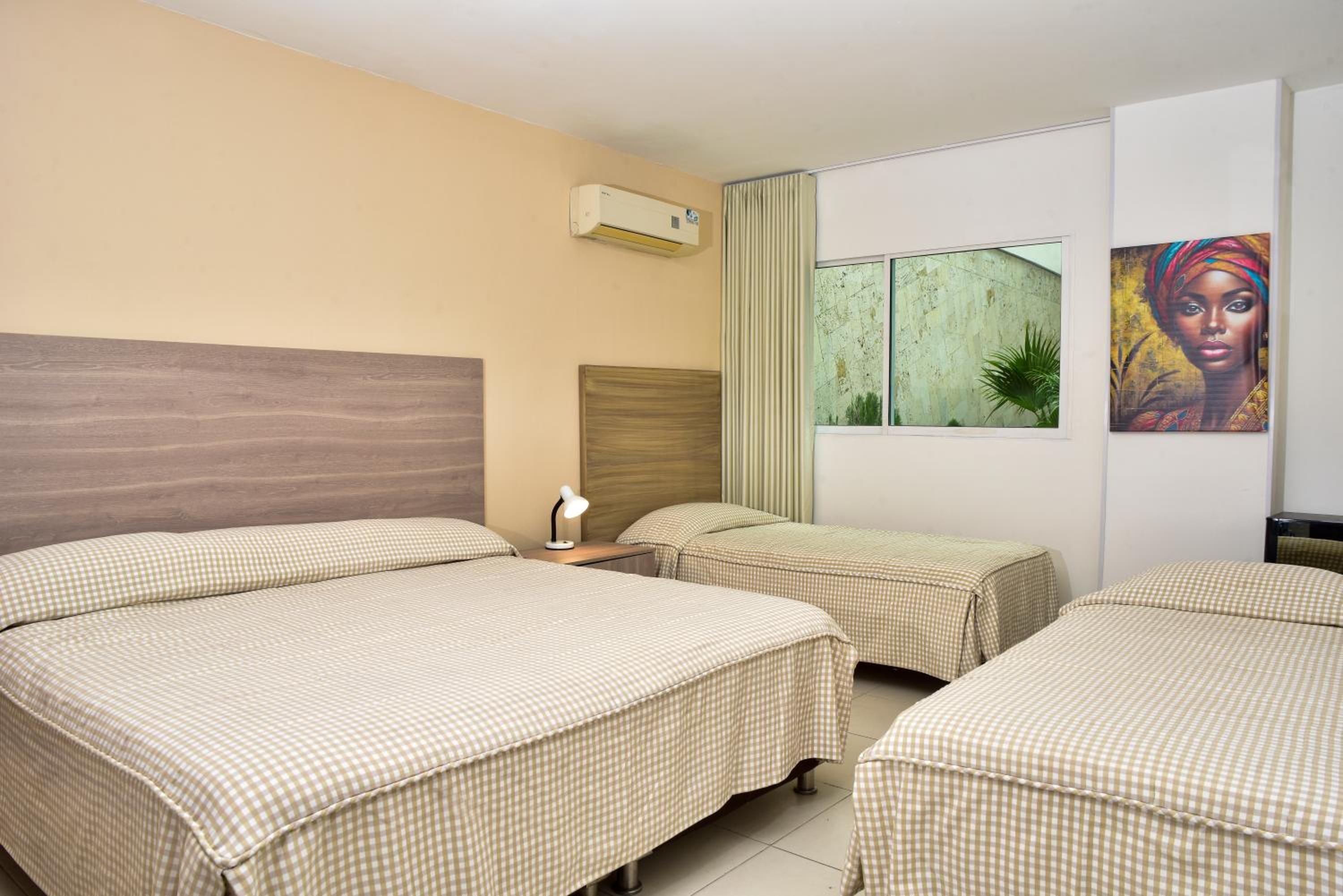 Classic Quadruple Room photo 1