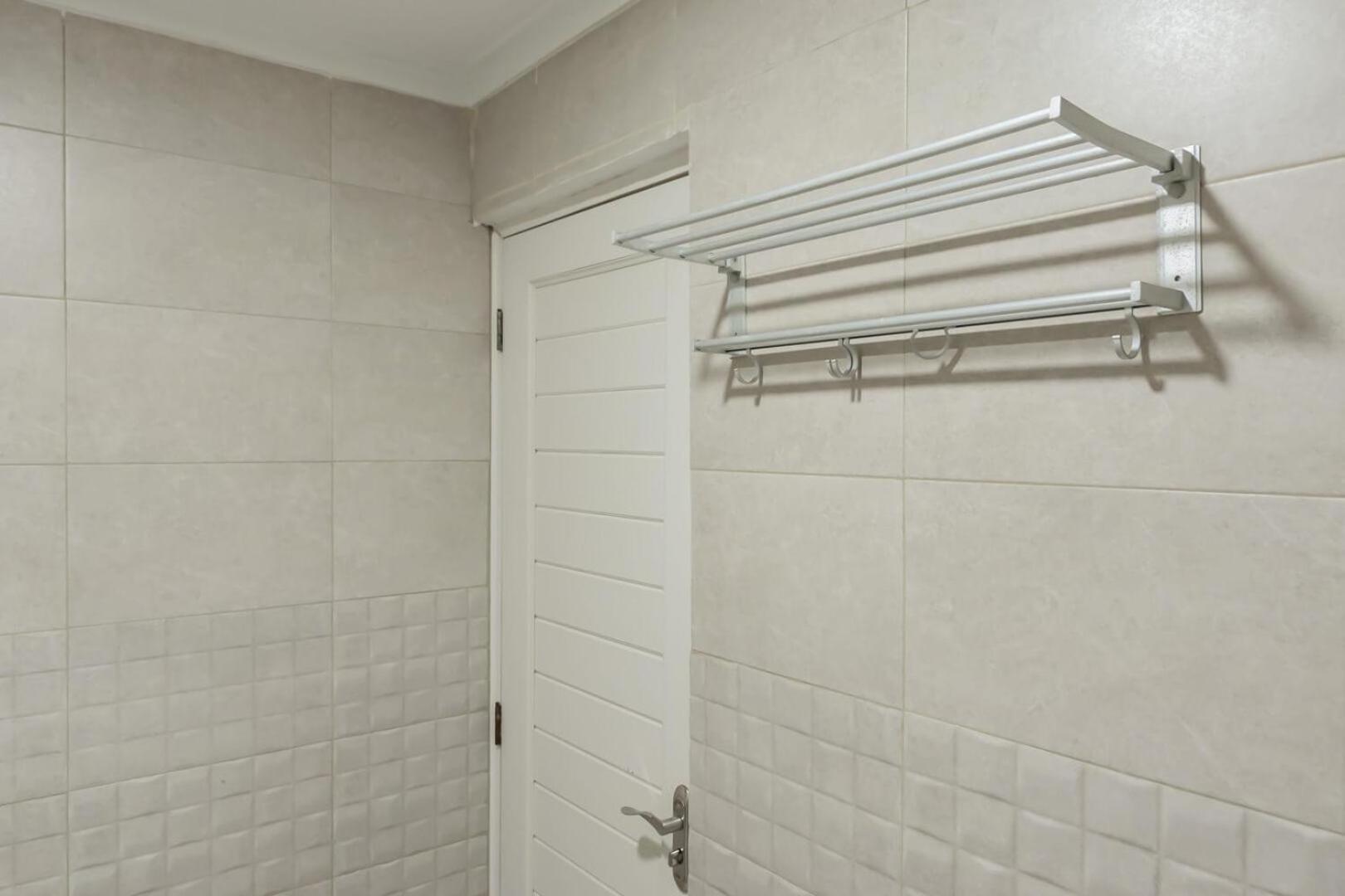Deluxe Double Room - Photo 8