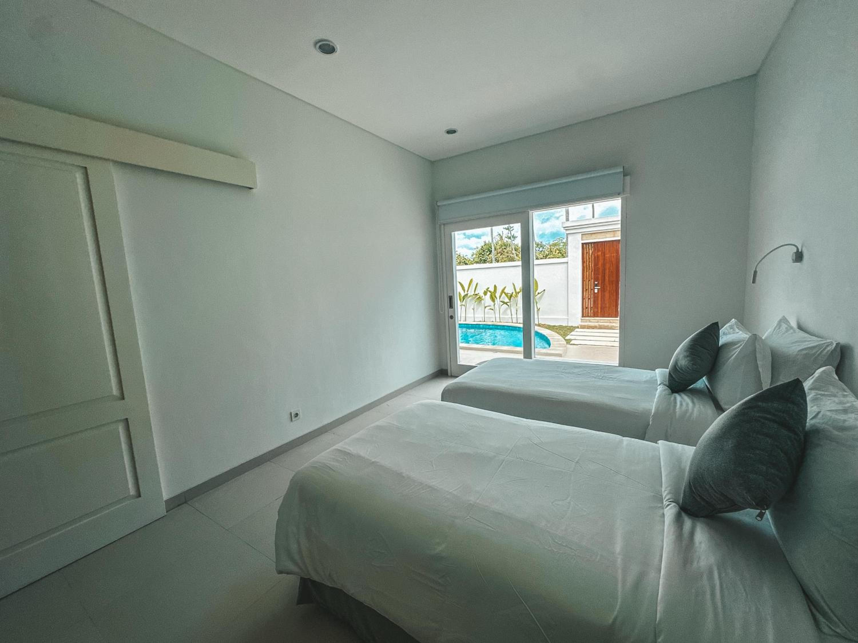 Villa Coral Two Bedroom Executive - Photo 13