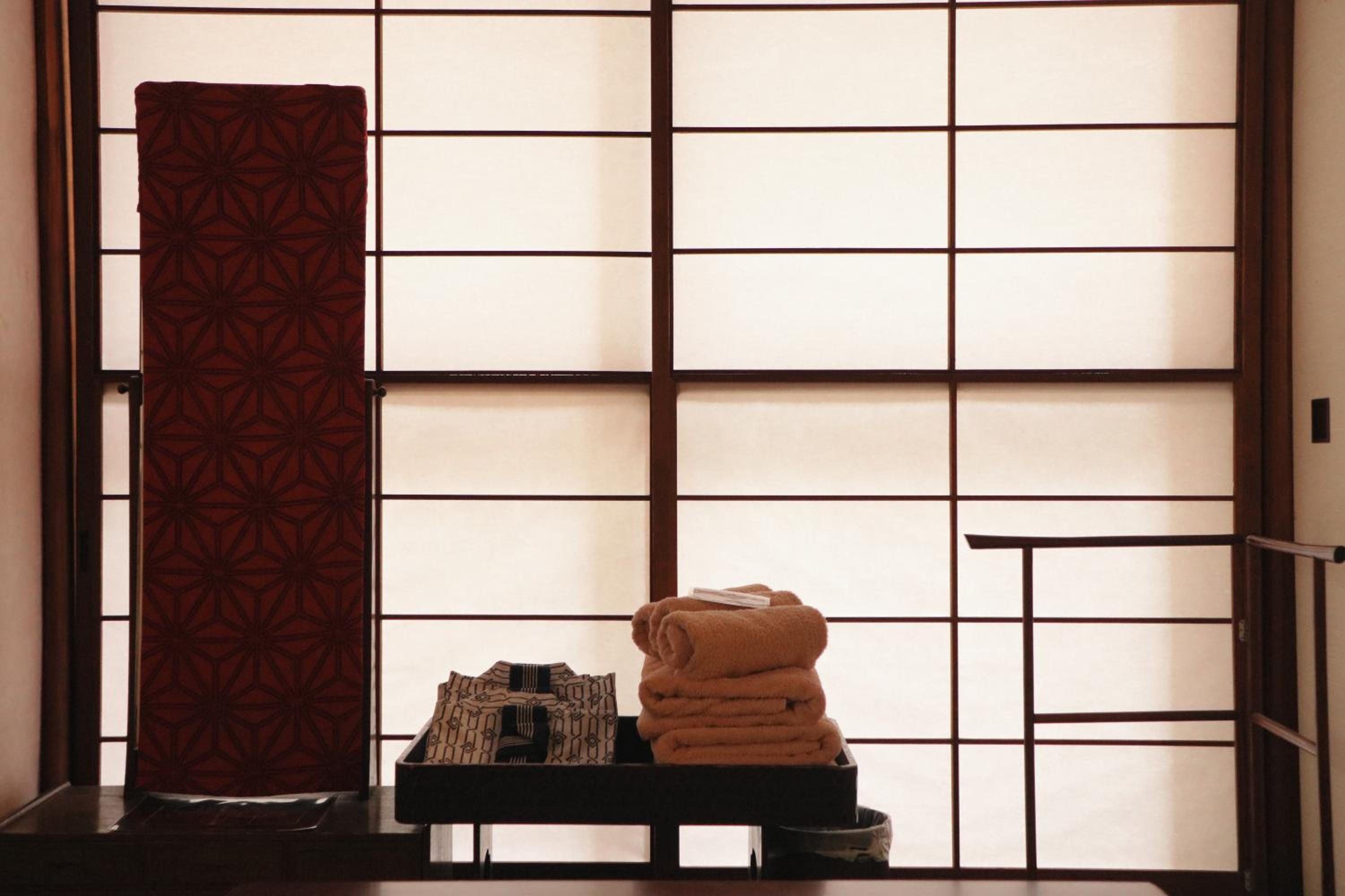 Japanese-Style Quadruple Room photo 3