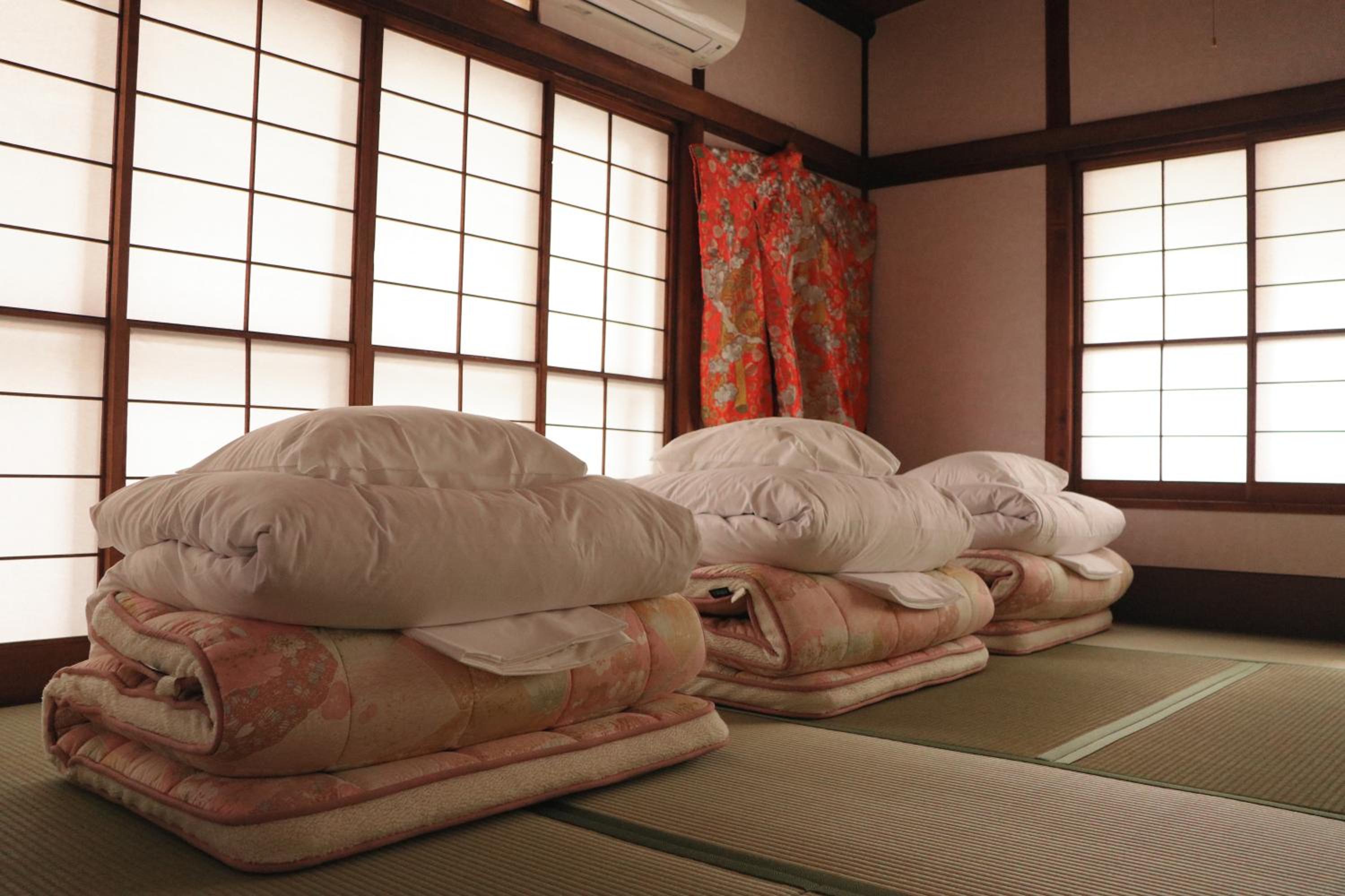 Japanese-Style Quadruple Room photo 2