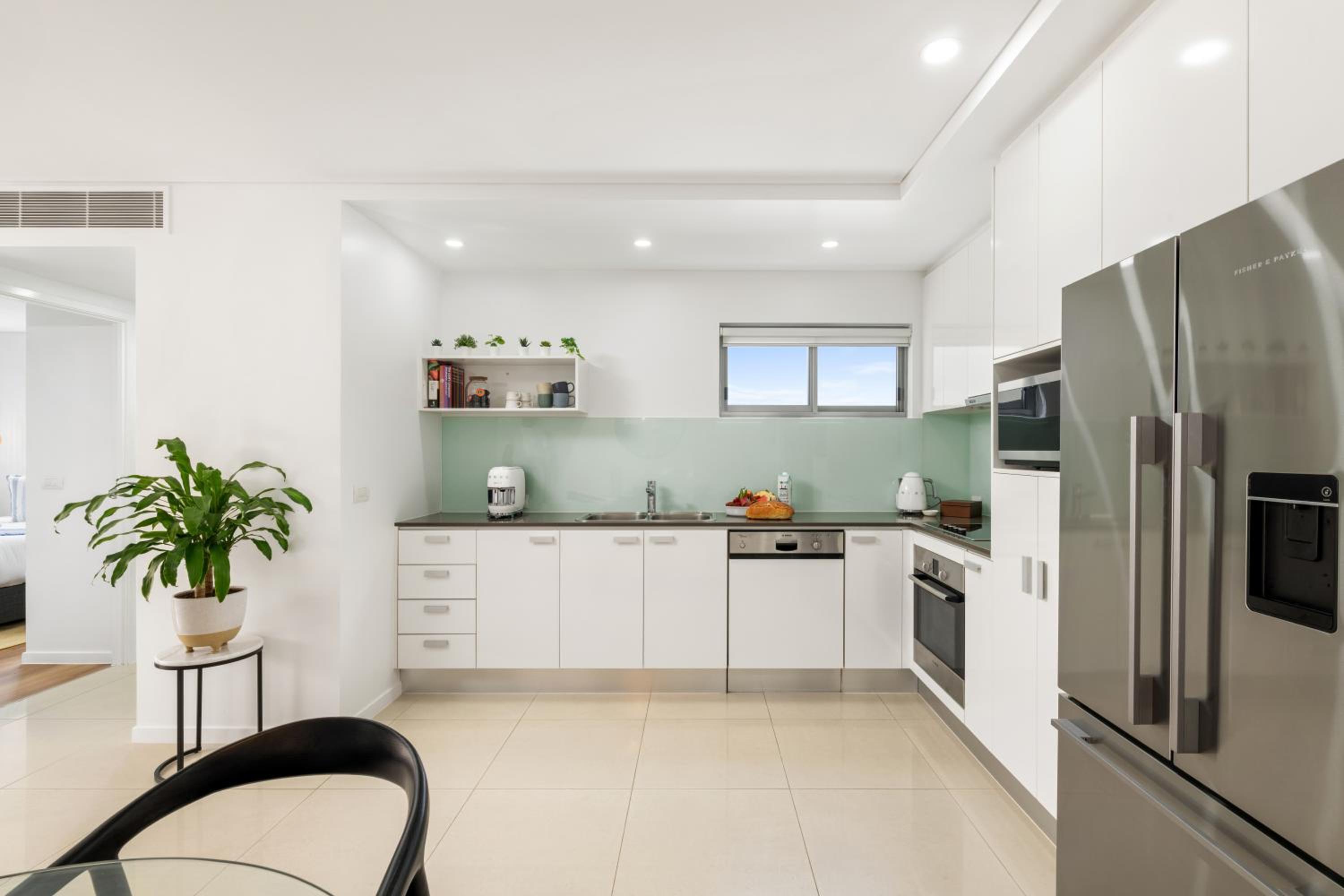 One Bedroom Executive Apartment - Photo 9