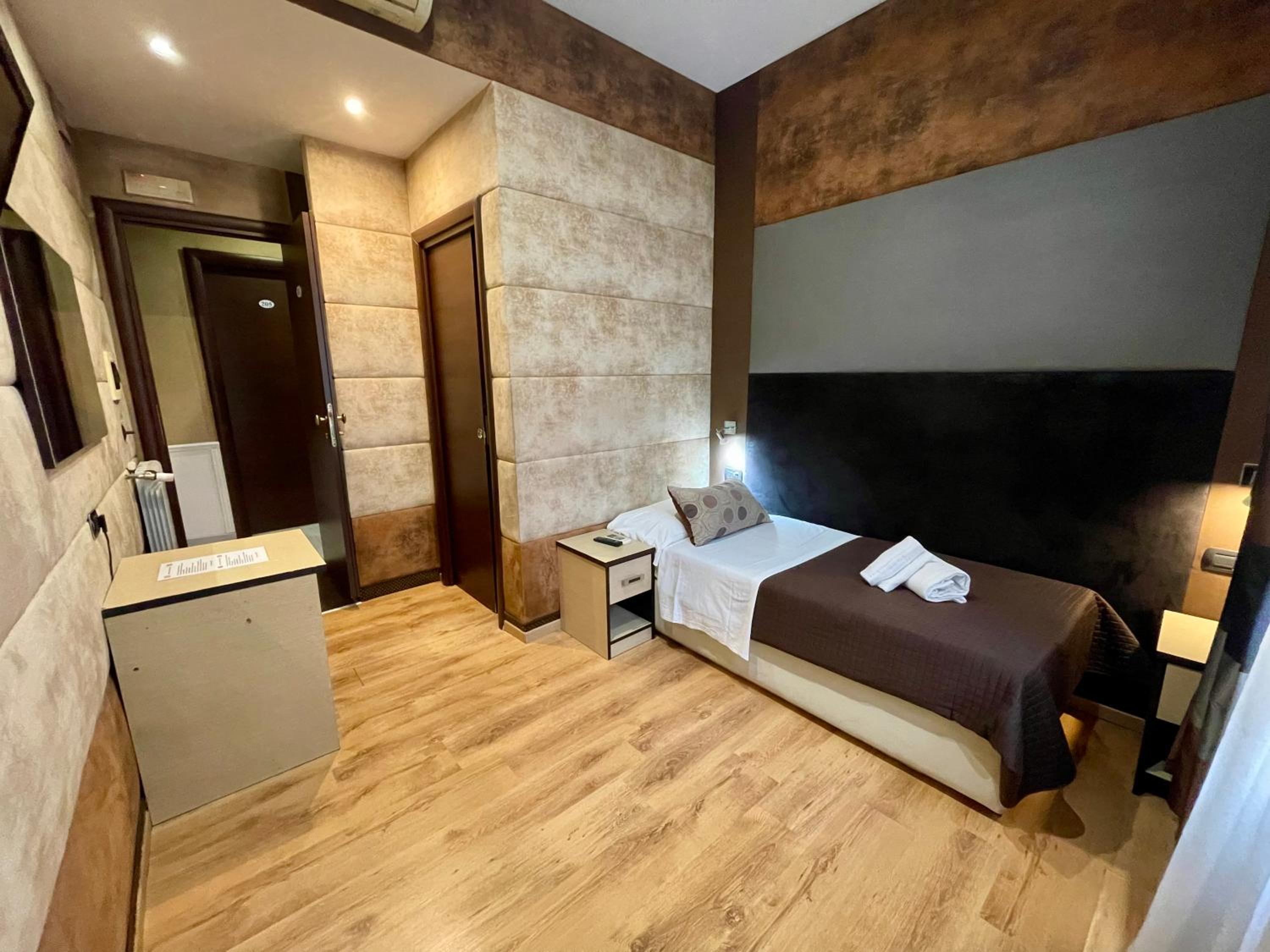 Single Room