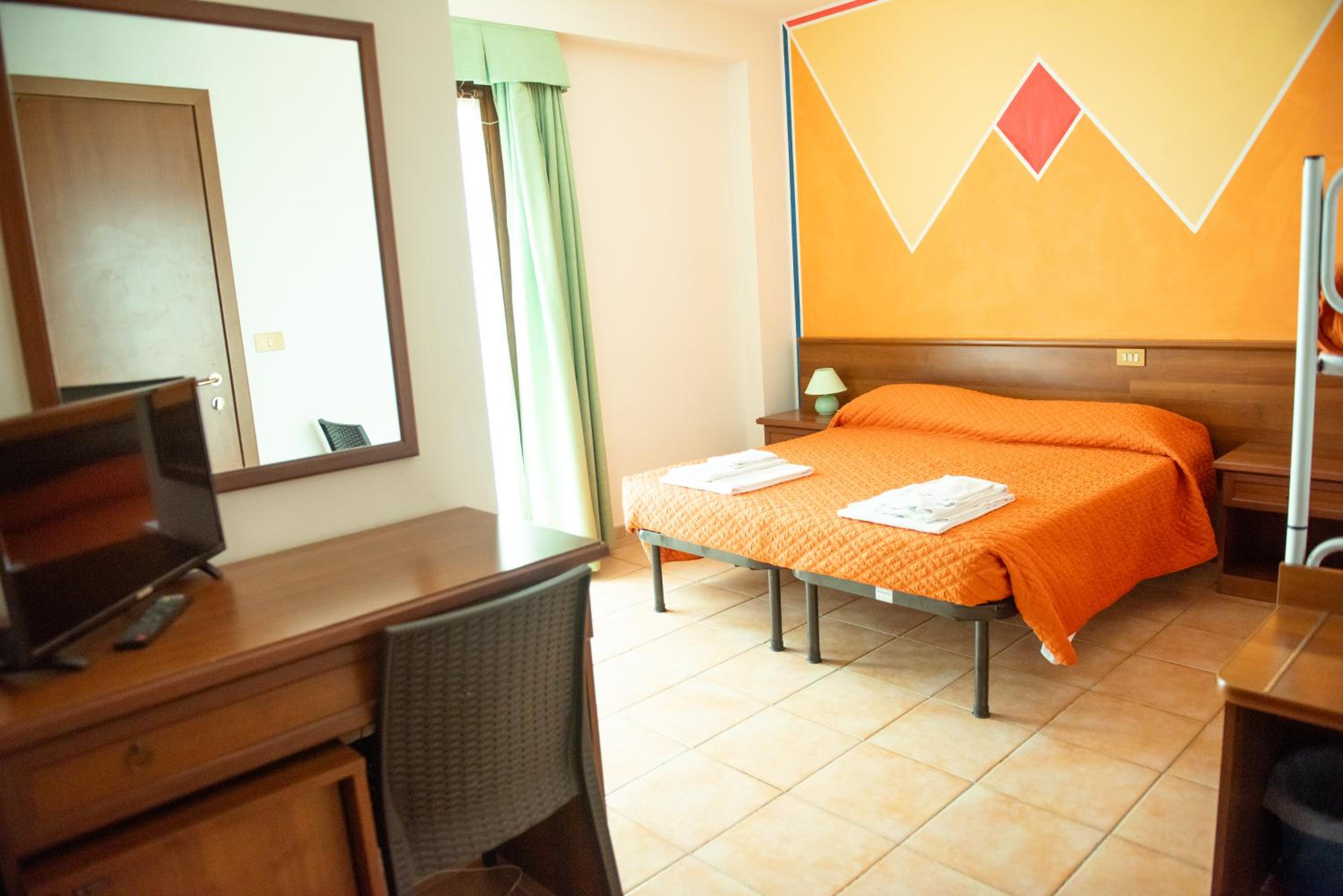Quadruple Room With Private Bathroom