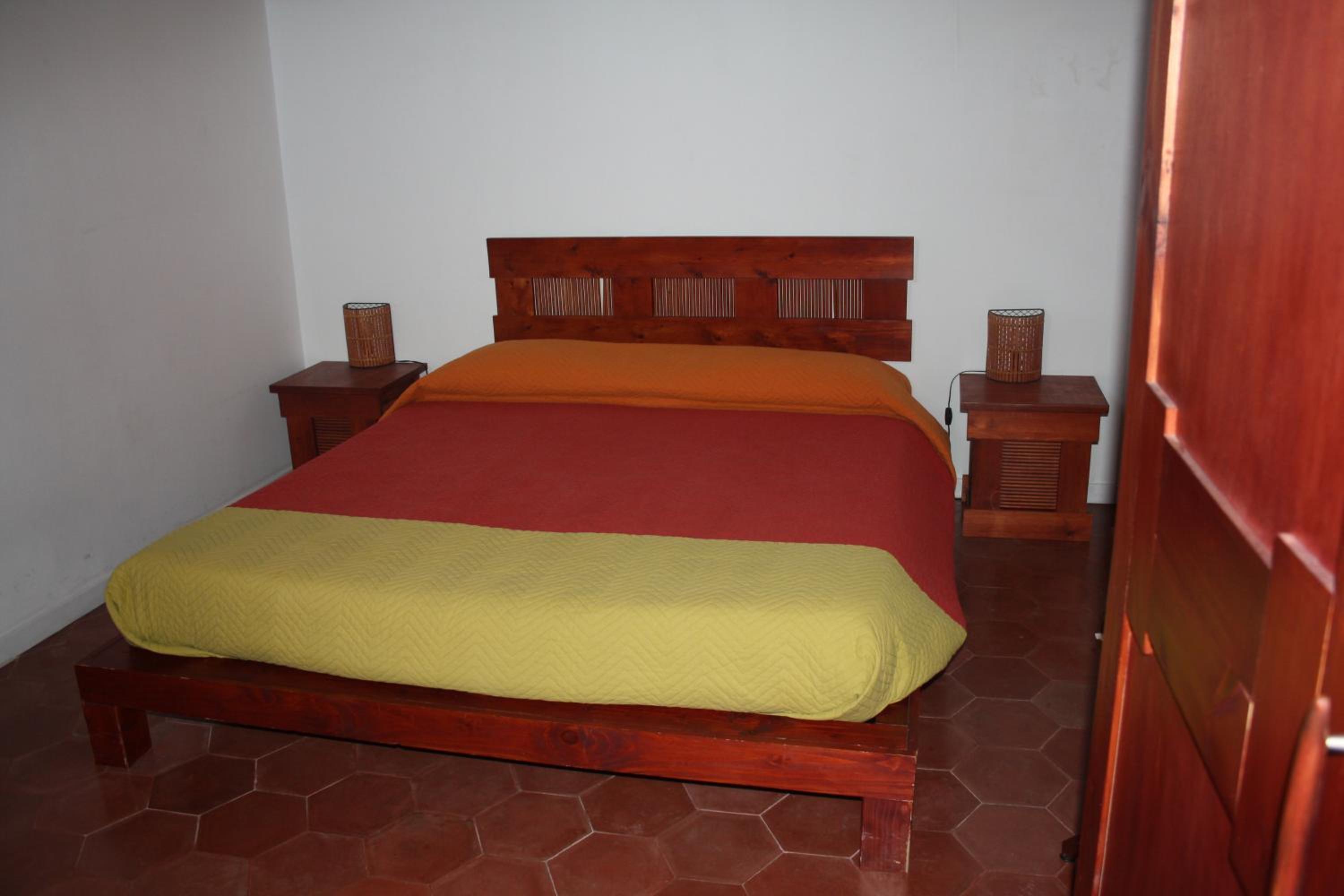 One-Bedroom Apartment - Photo 4