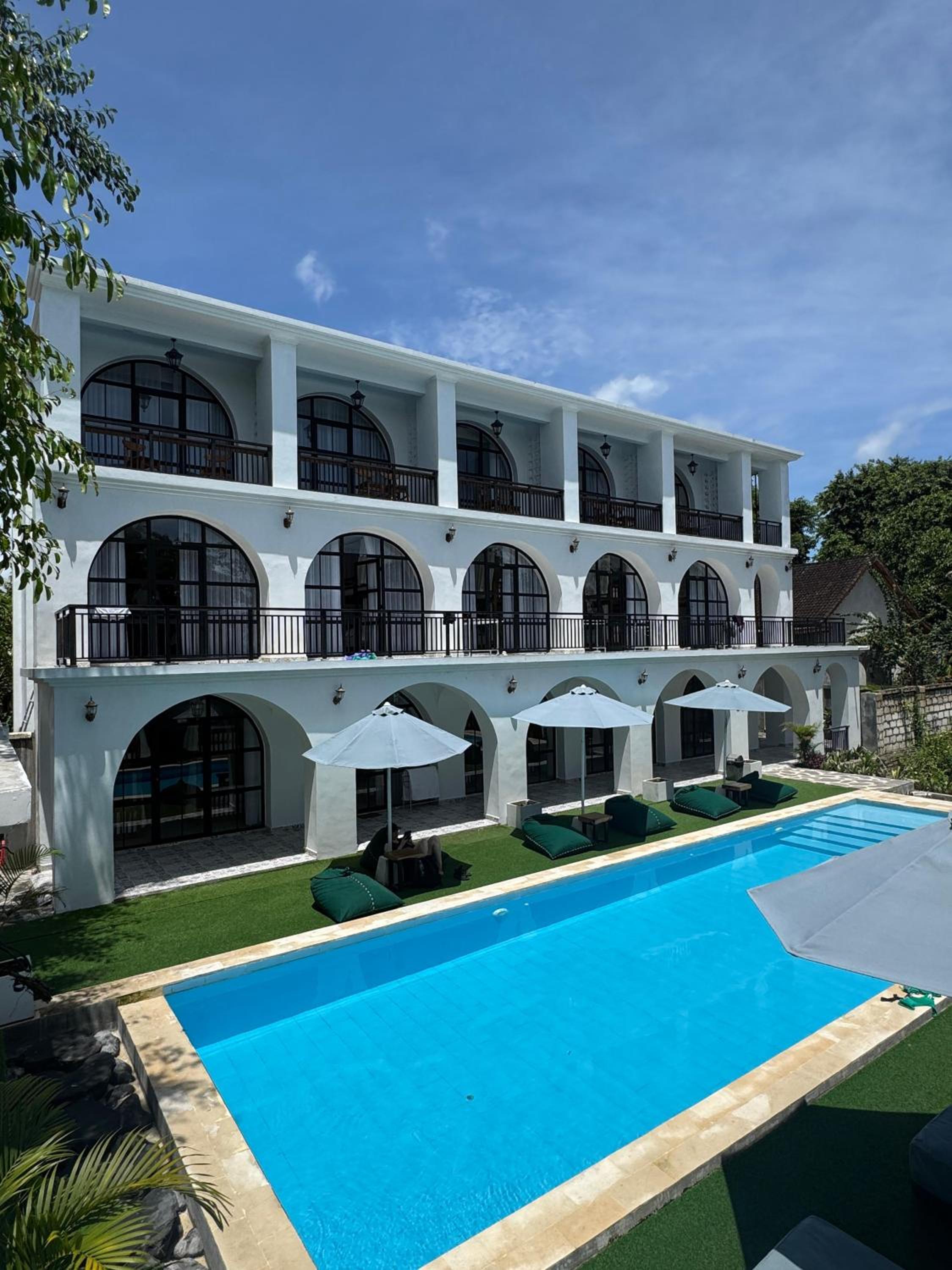 Deluxe Double Room with Balcony - Photo 5