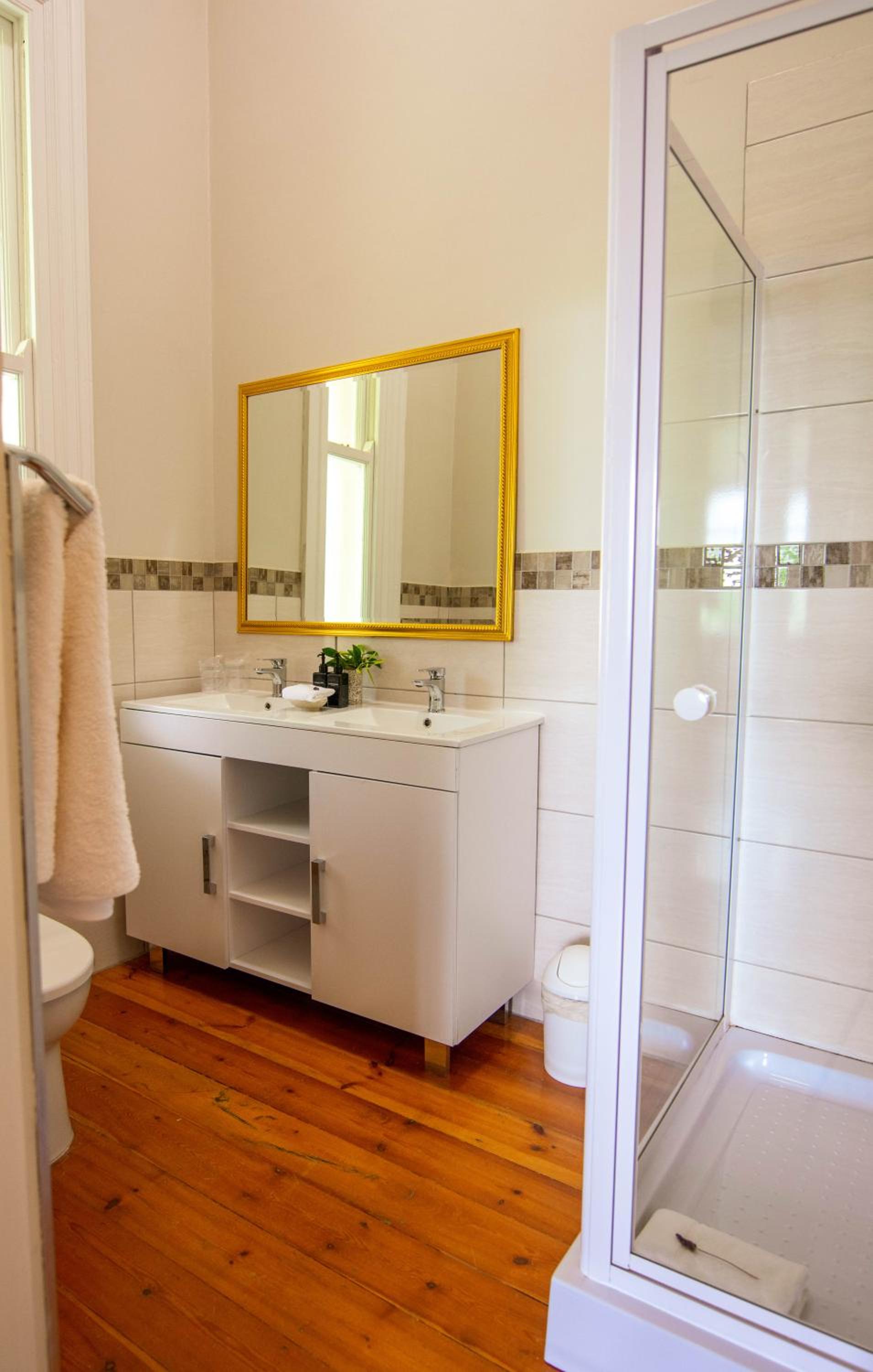 Junior Suite - Photo 12