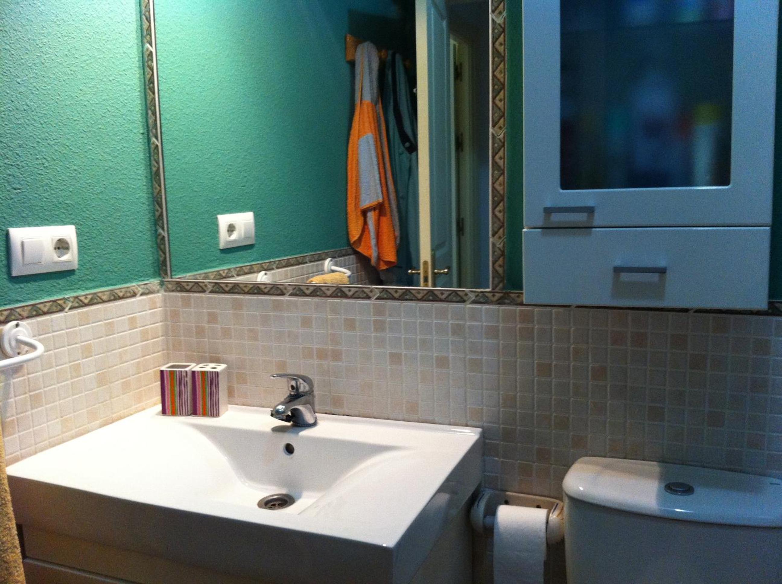 Two-Bedroom Apartment - Photo 3