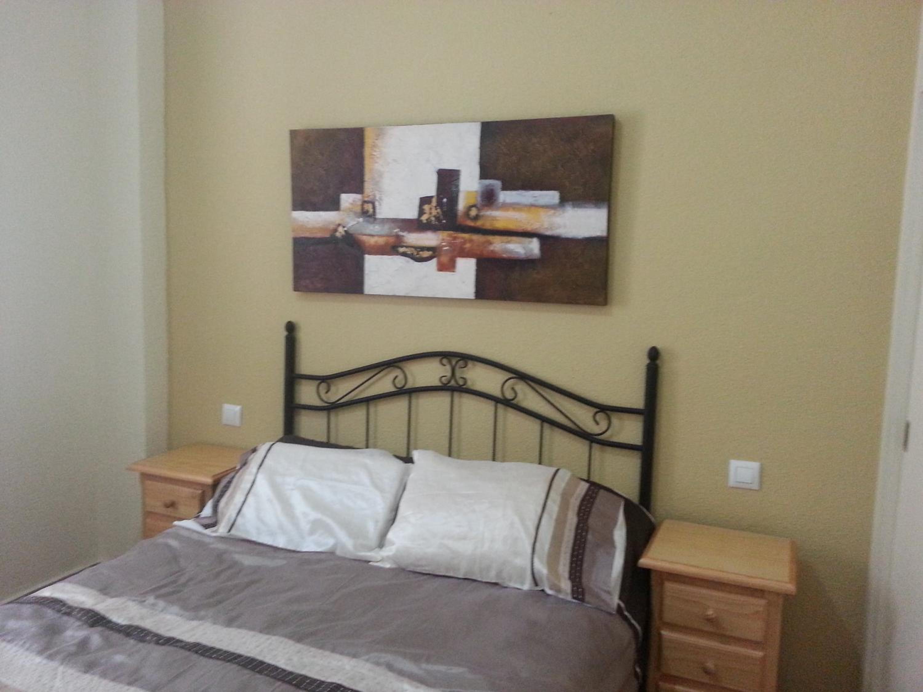 Two-Bedroom Apartment - Photo 7