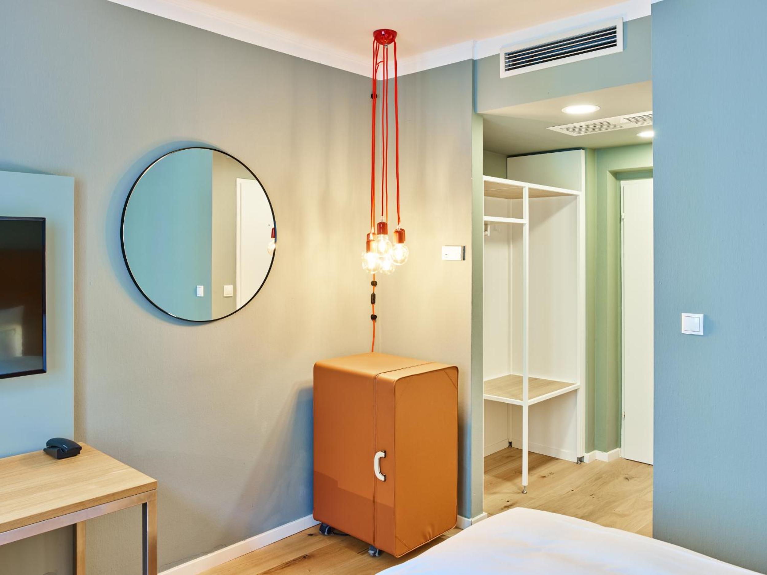 Single Room photo 3