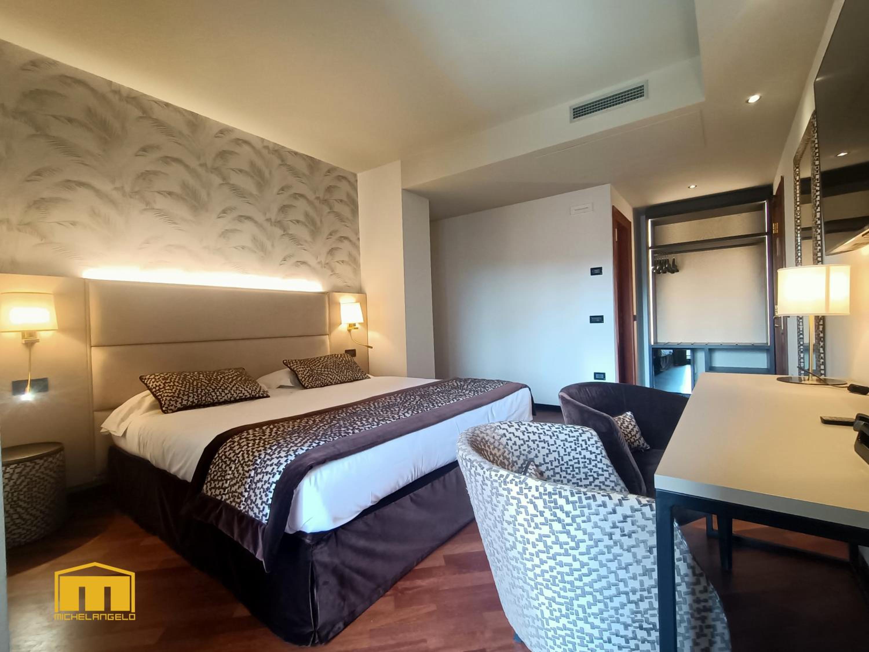 Deluxe Double Room - Photo 5