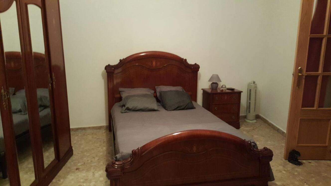 Casa de cuatro habitaciones