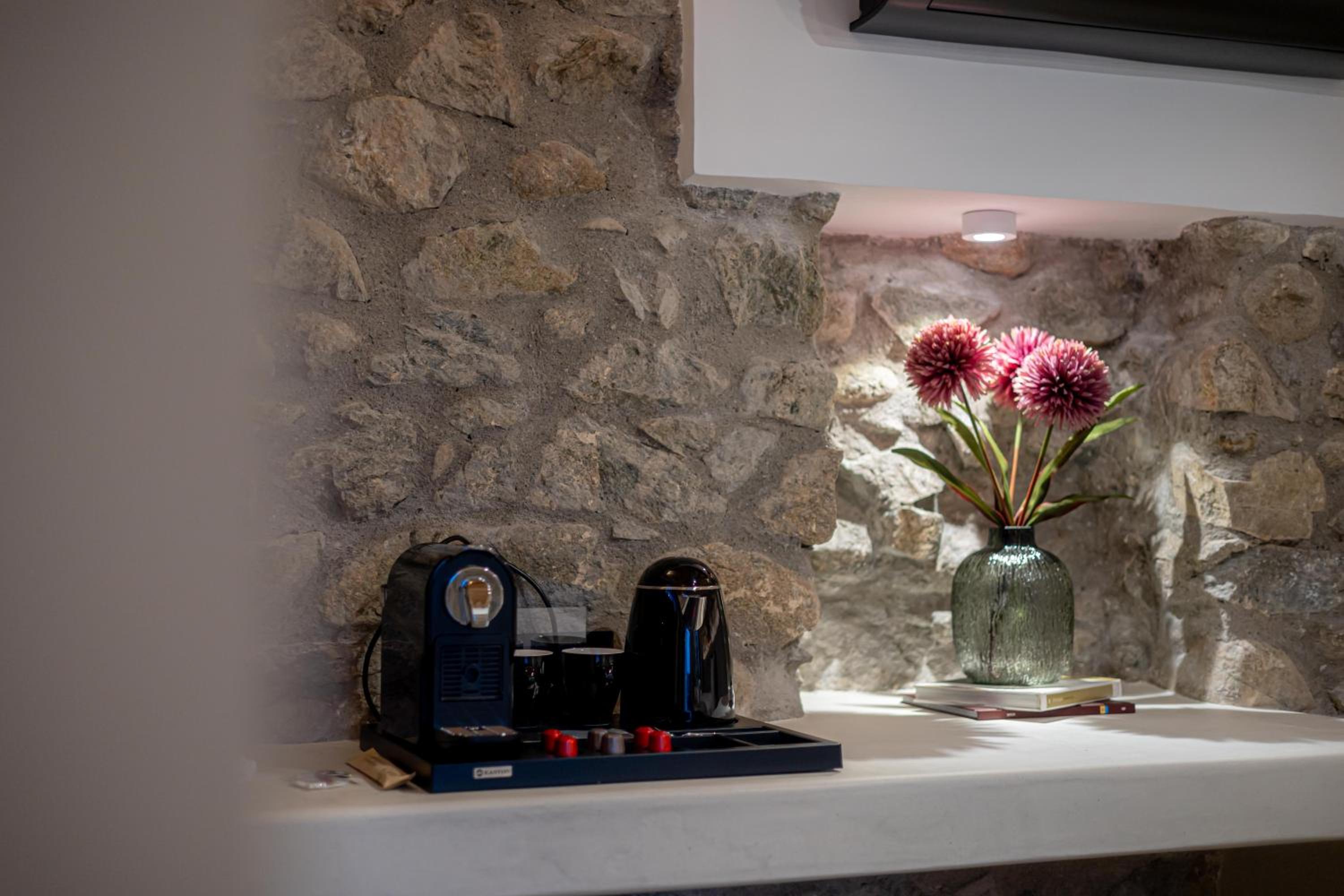 Studio with Terrace photo 2