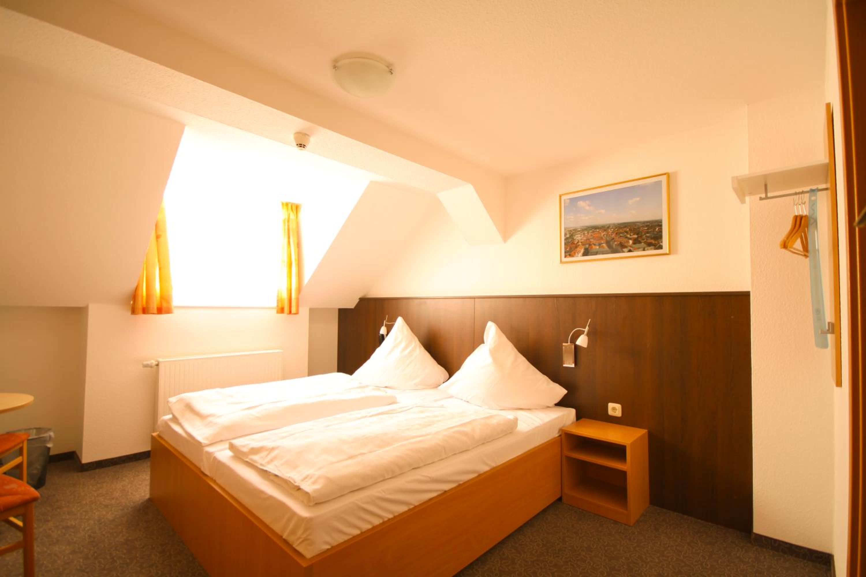 Standard Double Room photo 1