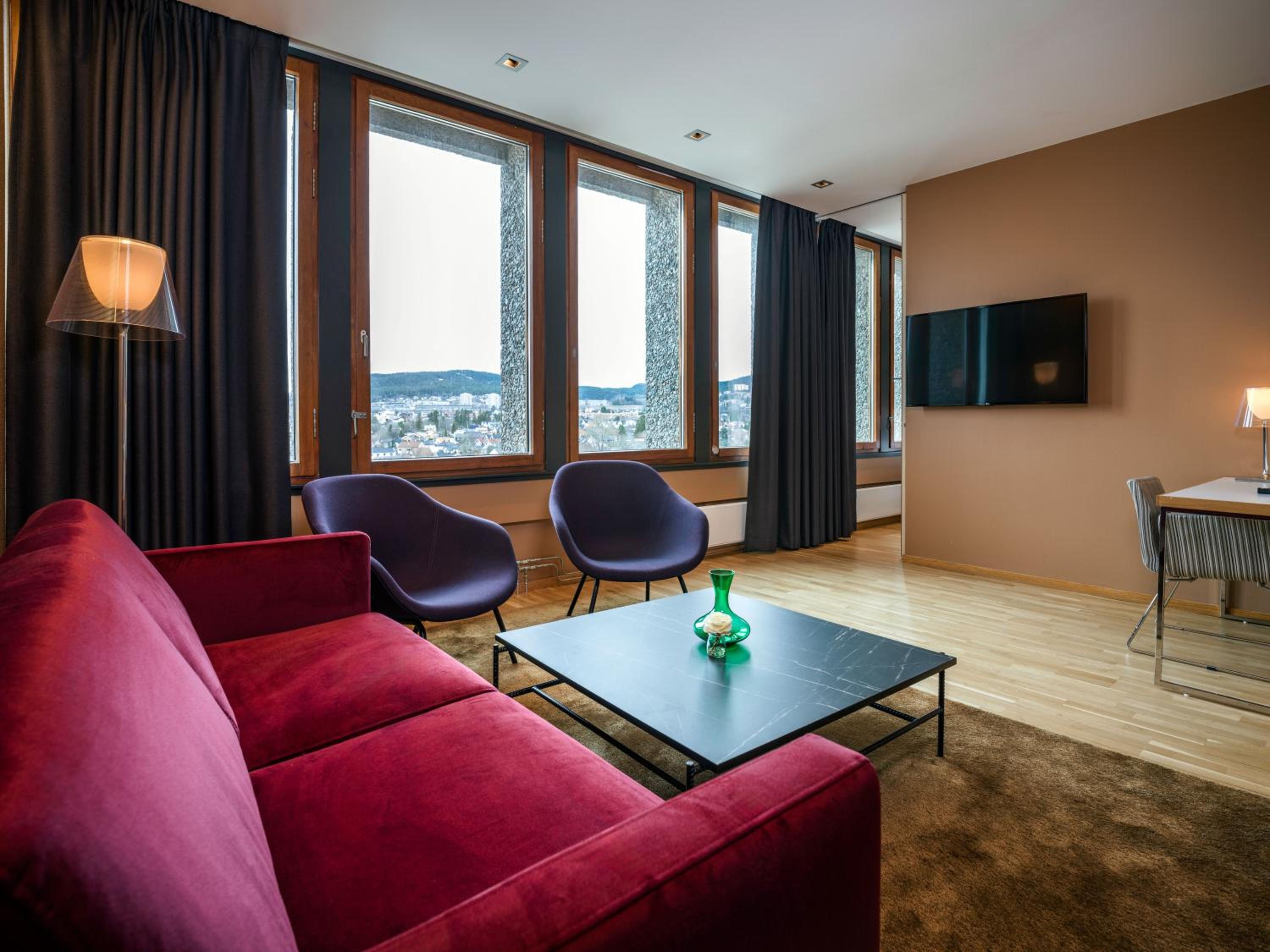 Suite - Photo 6