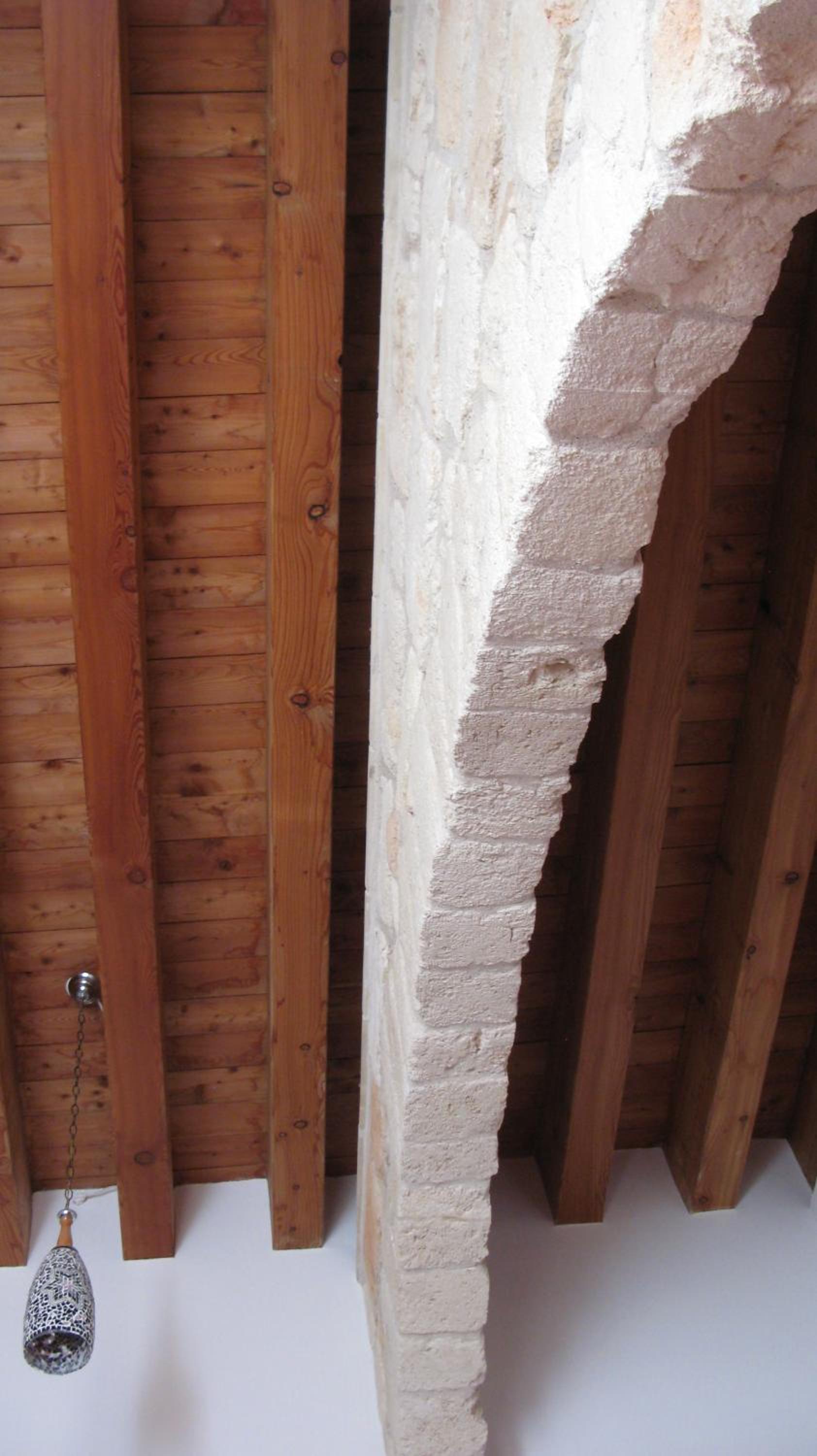 Standard Double Room With External Private Bathroom - Photo 12