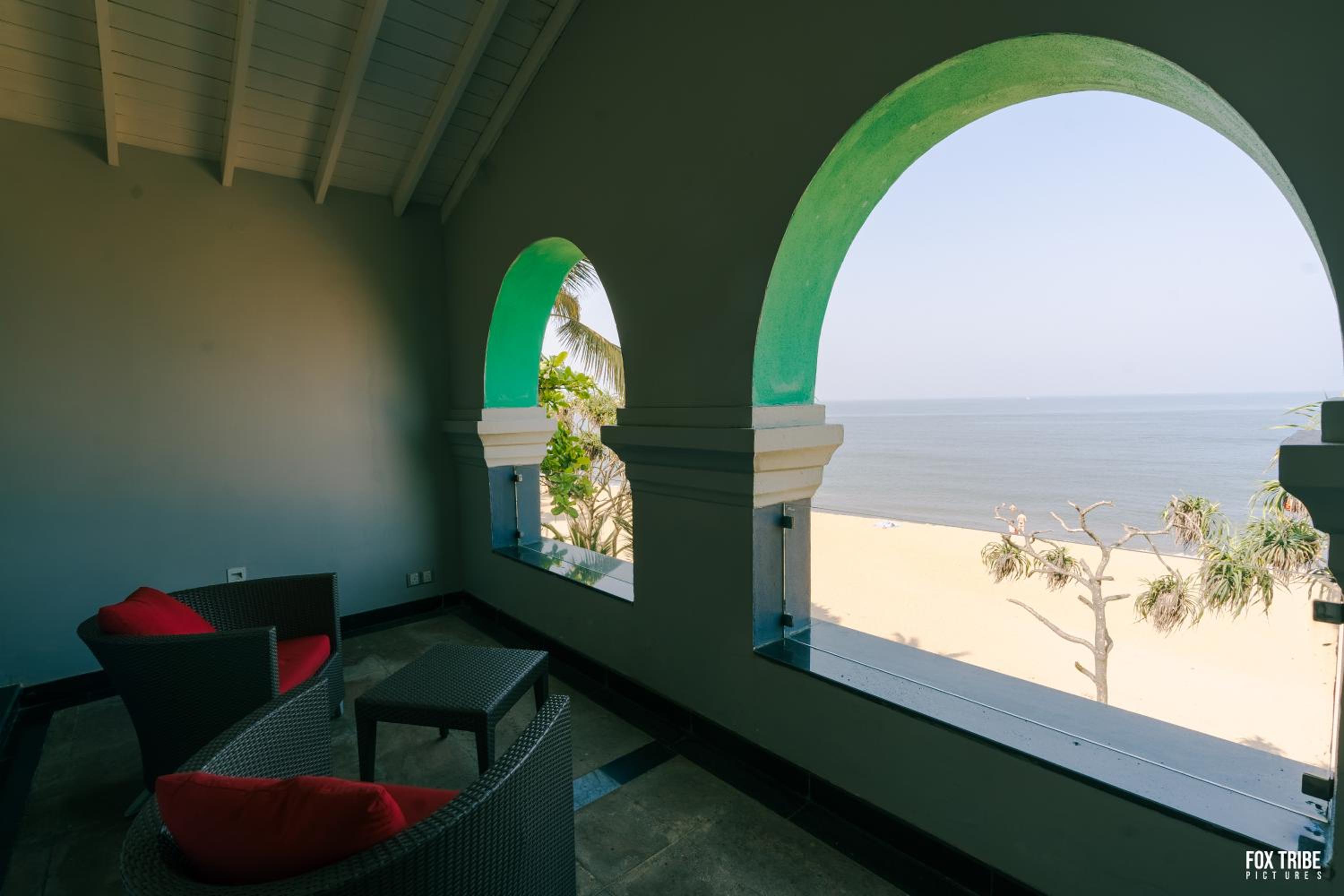 King Suite with Ocean View photo 3