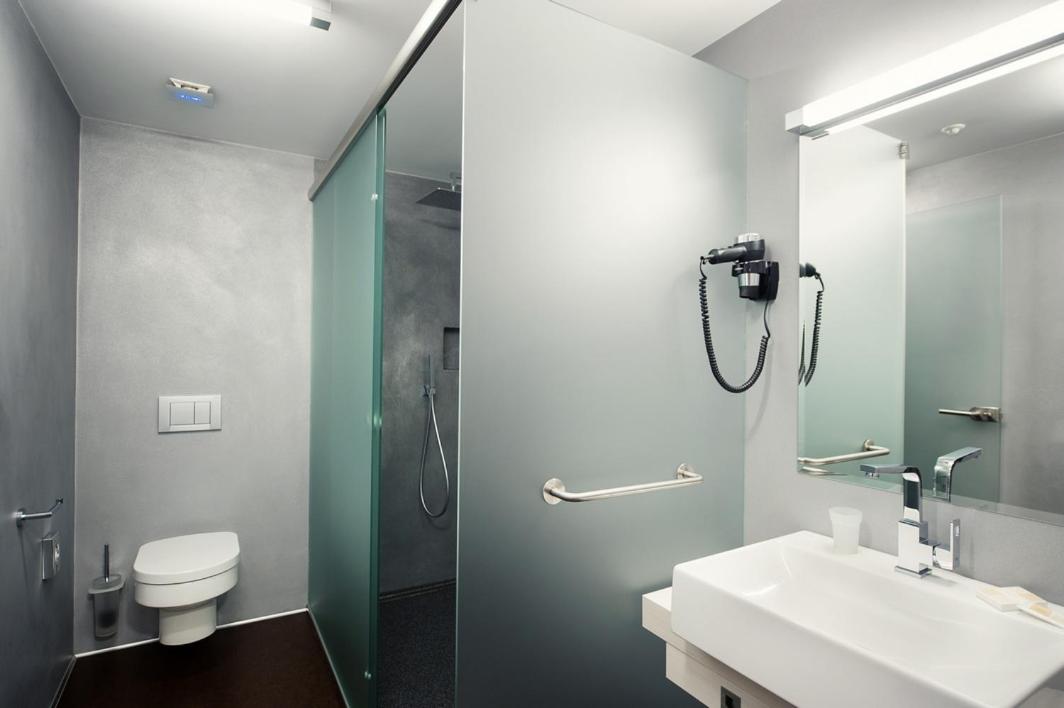 Double or Twin Room photo 2
