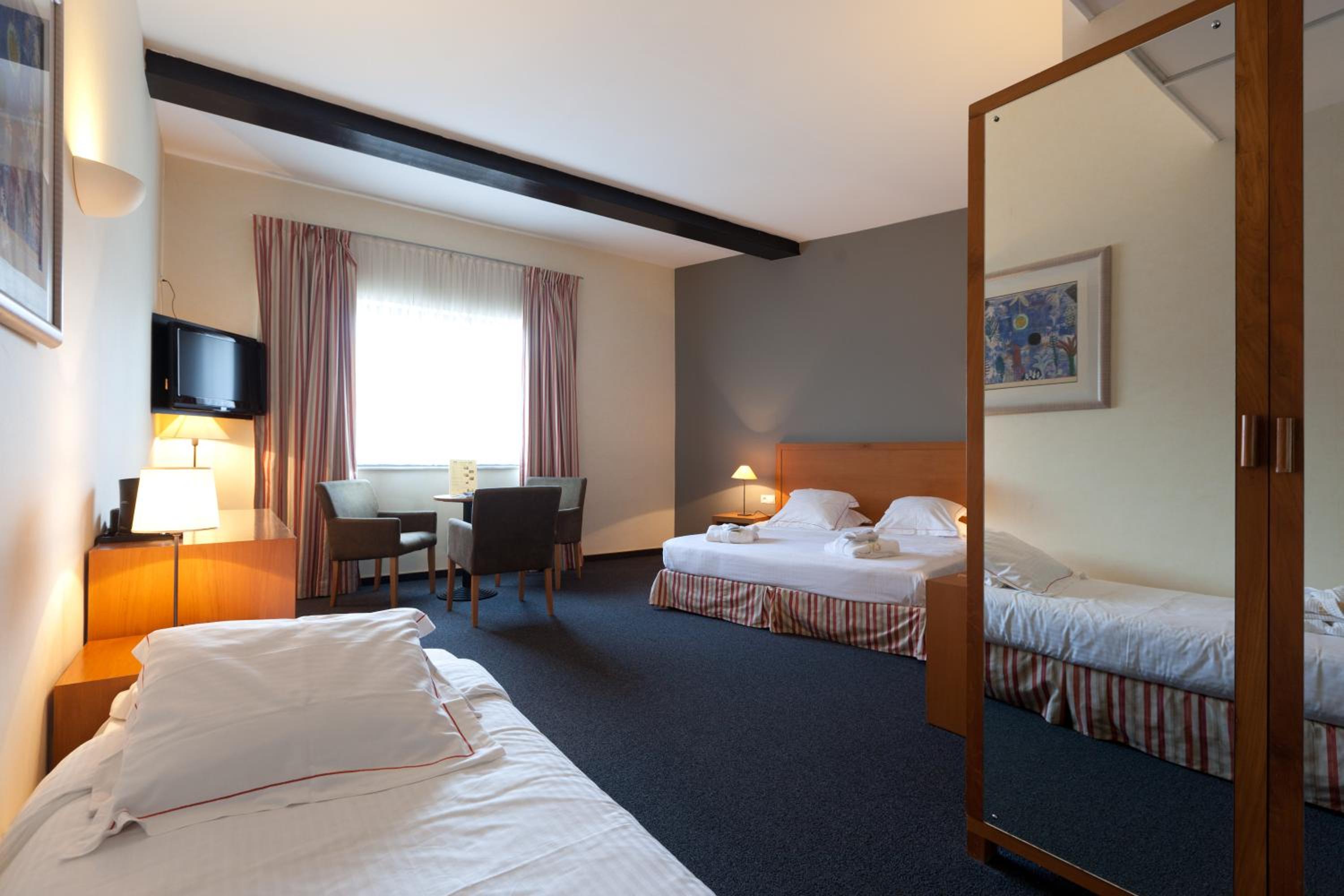 Executive Double or Twin Room - Photo 4