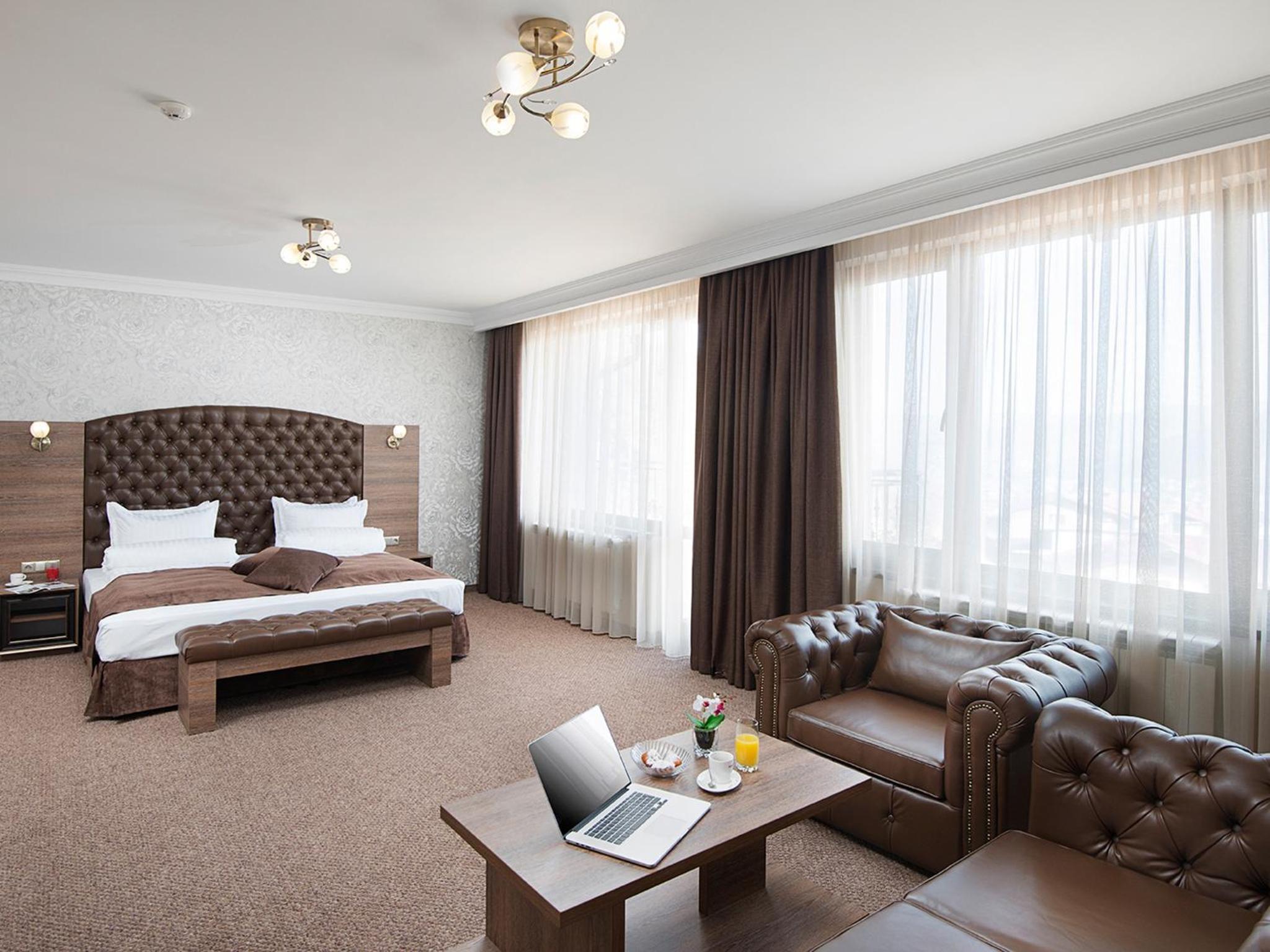 Studio with Balcony (2 Adults)