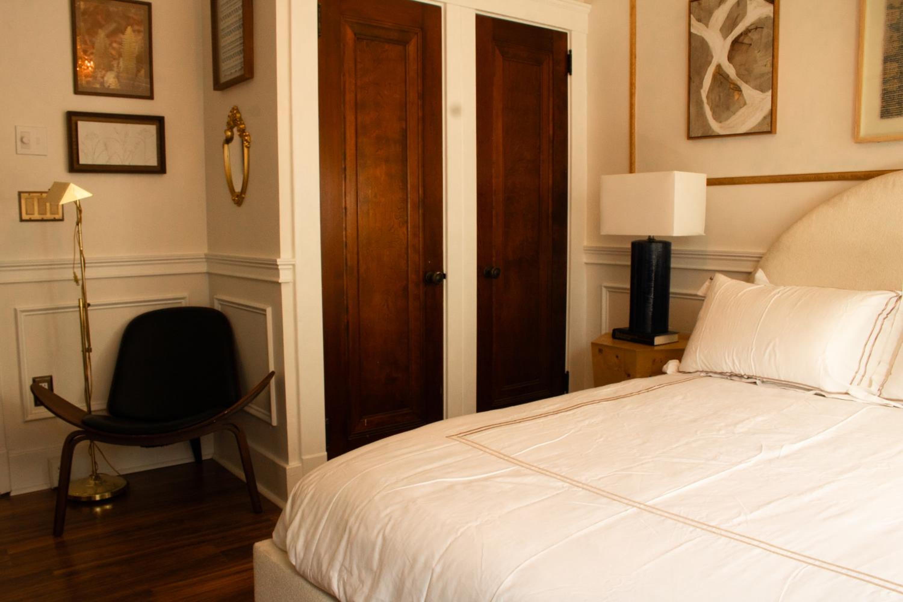 Two-Bedroom Suite photo 3