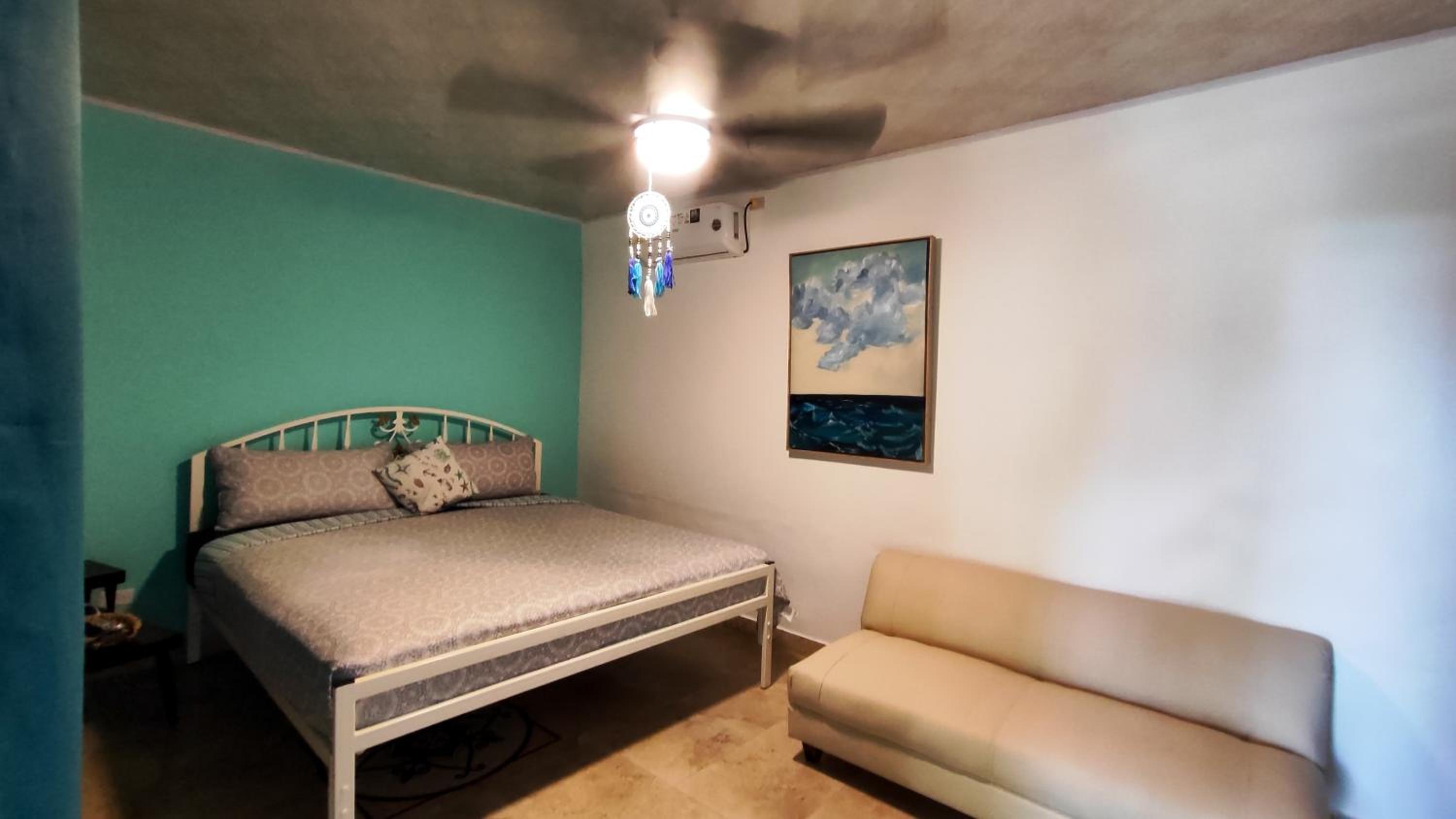 Deluxe King Room photo 2
