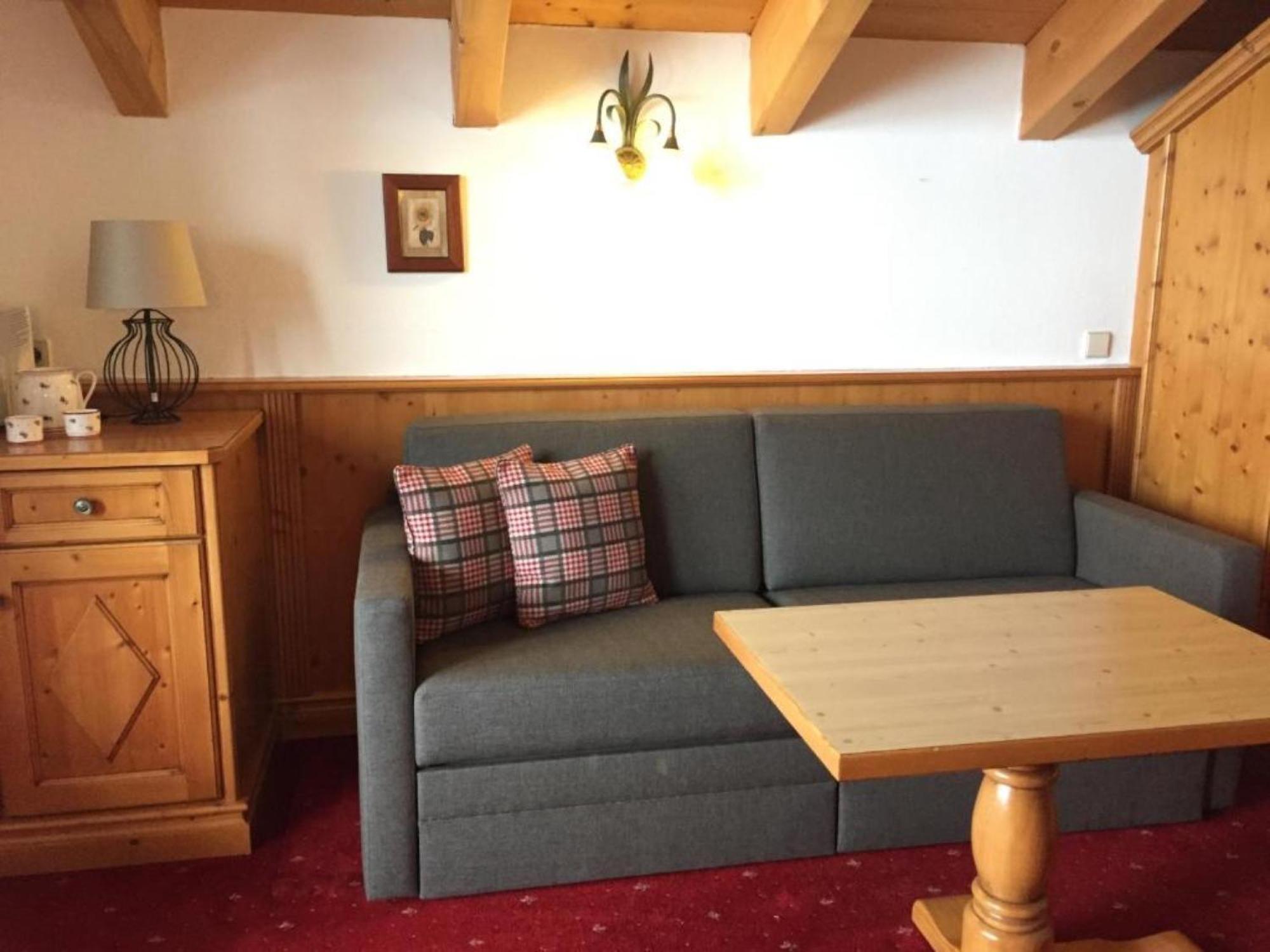 Superior One-Bedroom Apartment with Balcony photo 2