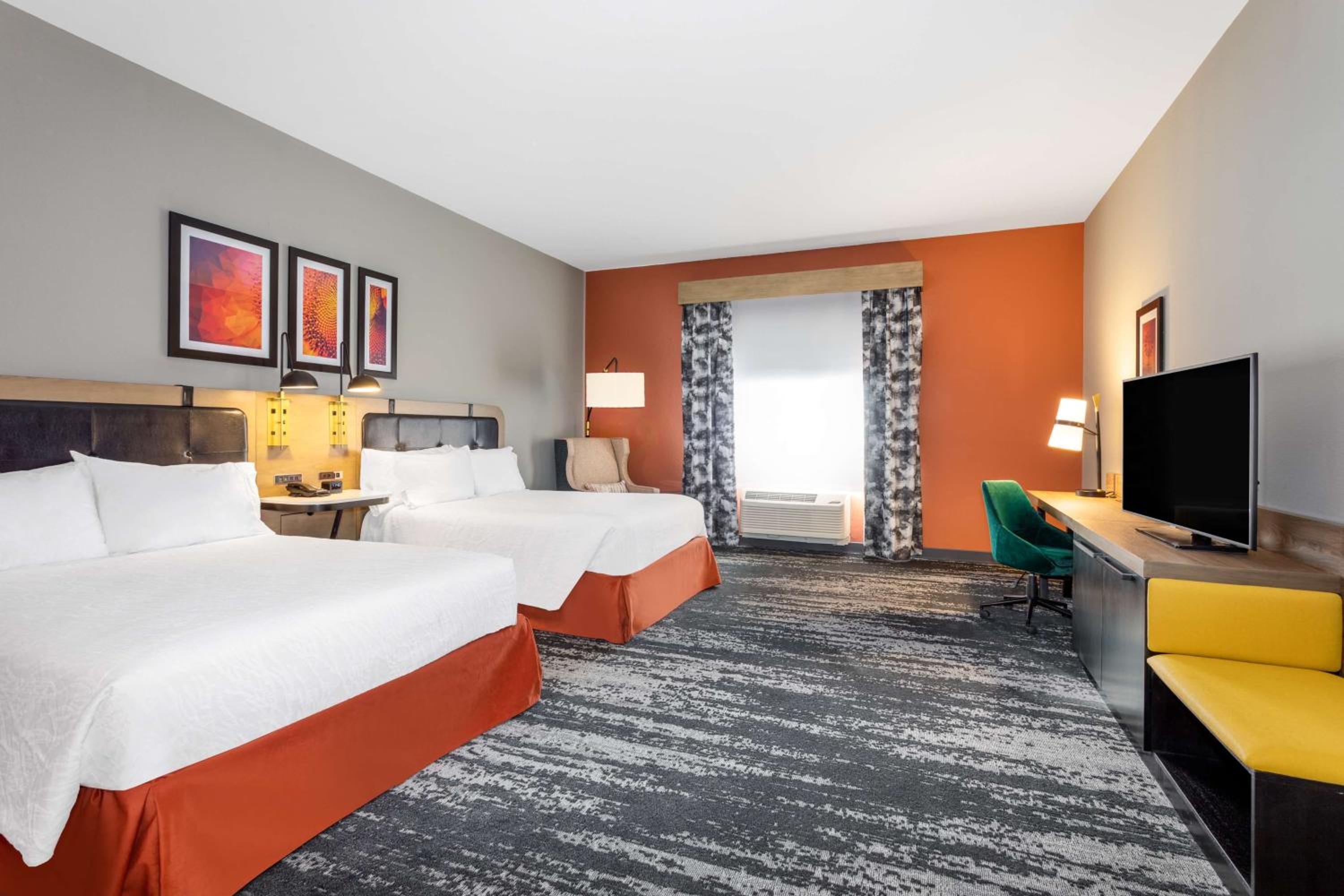 Queen Room with Two Queen Beds - Mobility Access