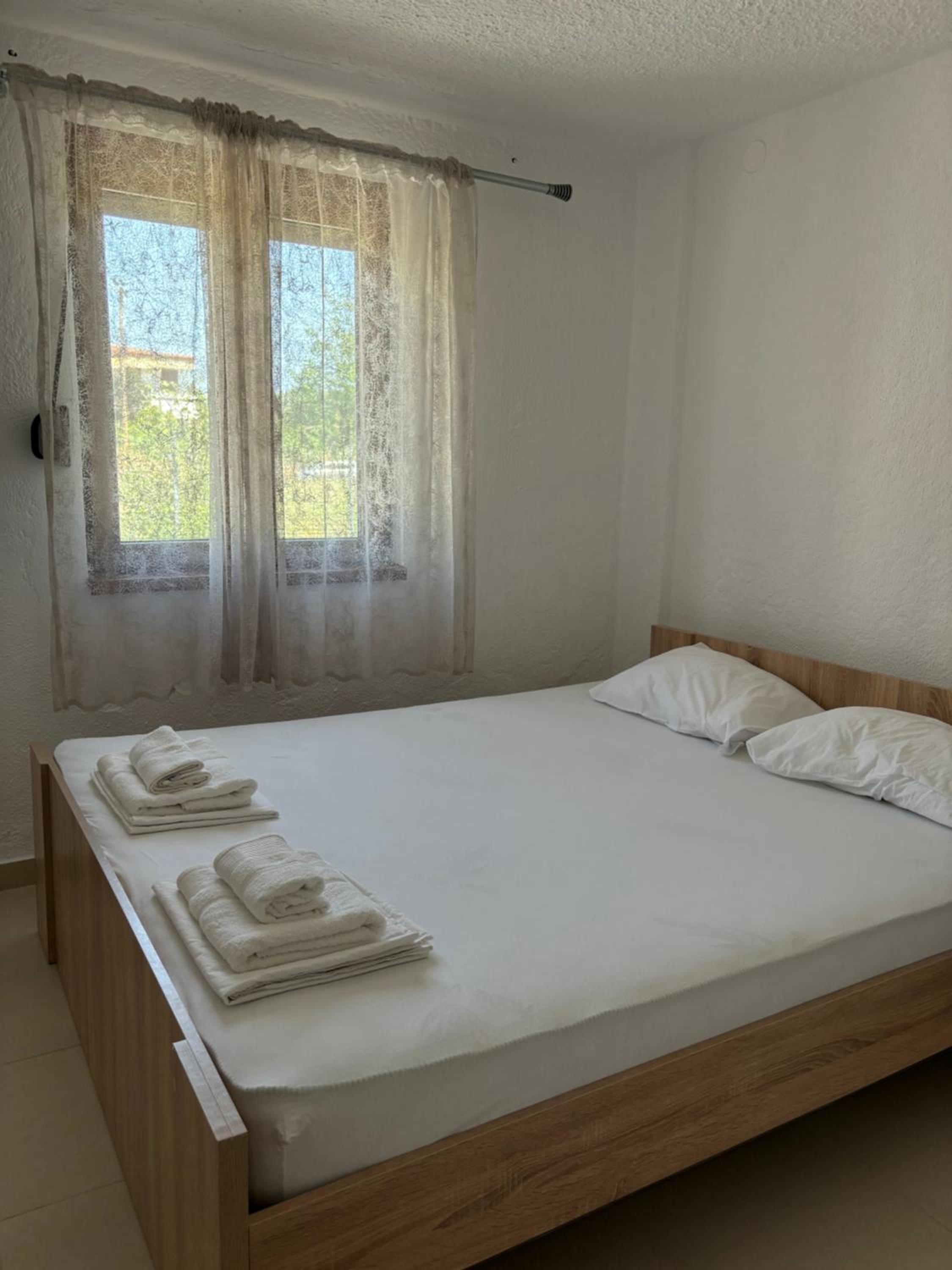 Two-Bedroom Apartment with Garden View photo 3