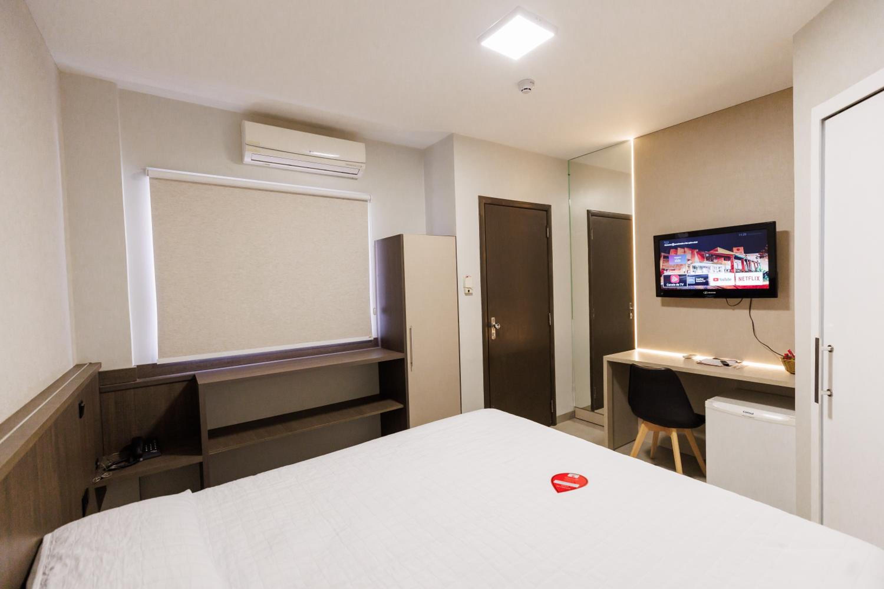 Double or Twin Room - Photo 3