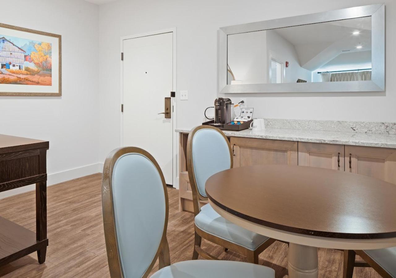 KENT ISLAND SUITE photo 3