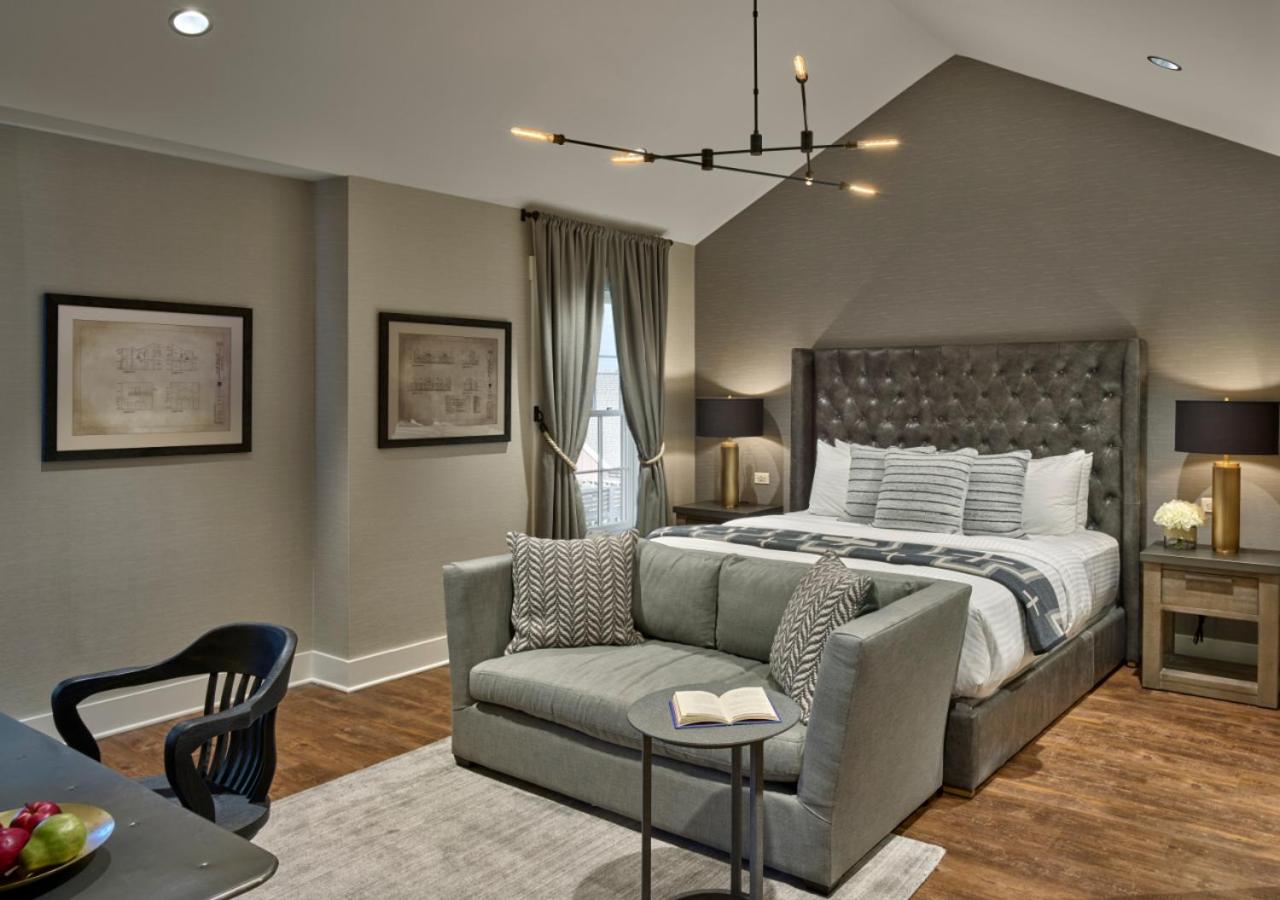 KING ROOM IN THE BARN