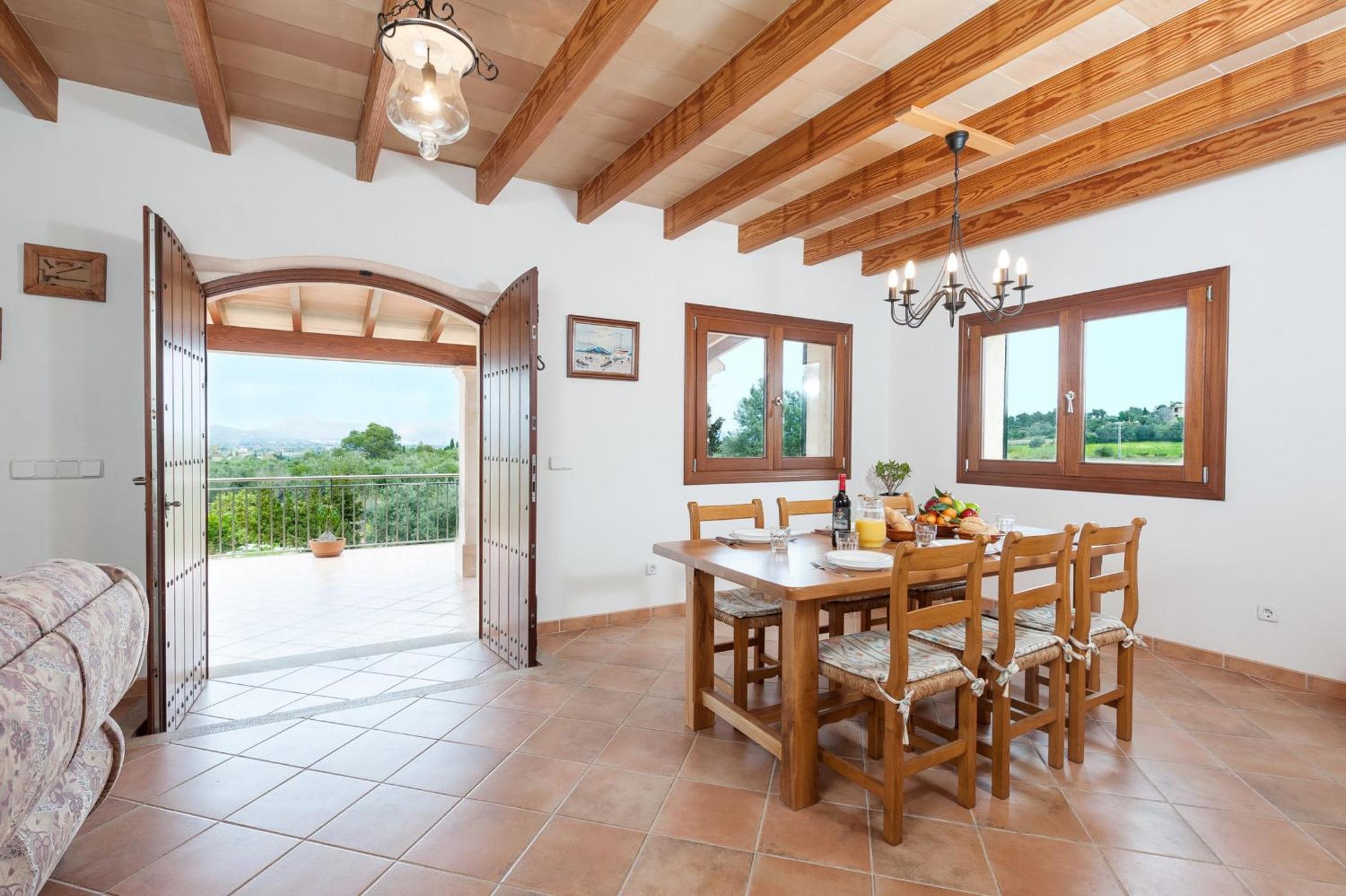 Four-Bedroom Villa photo 3