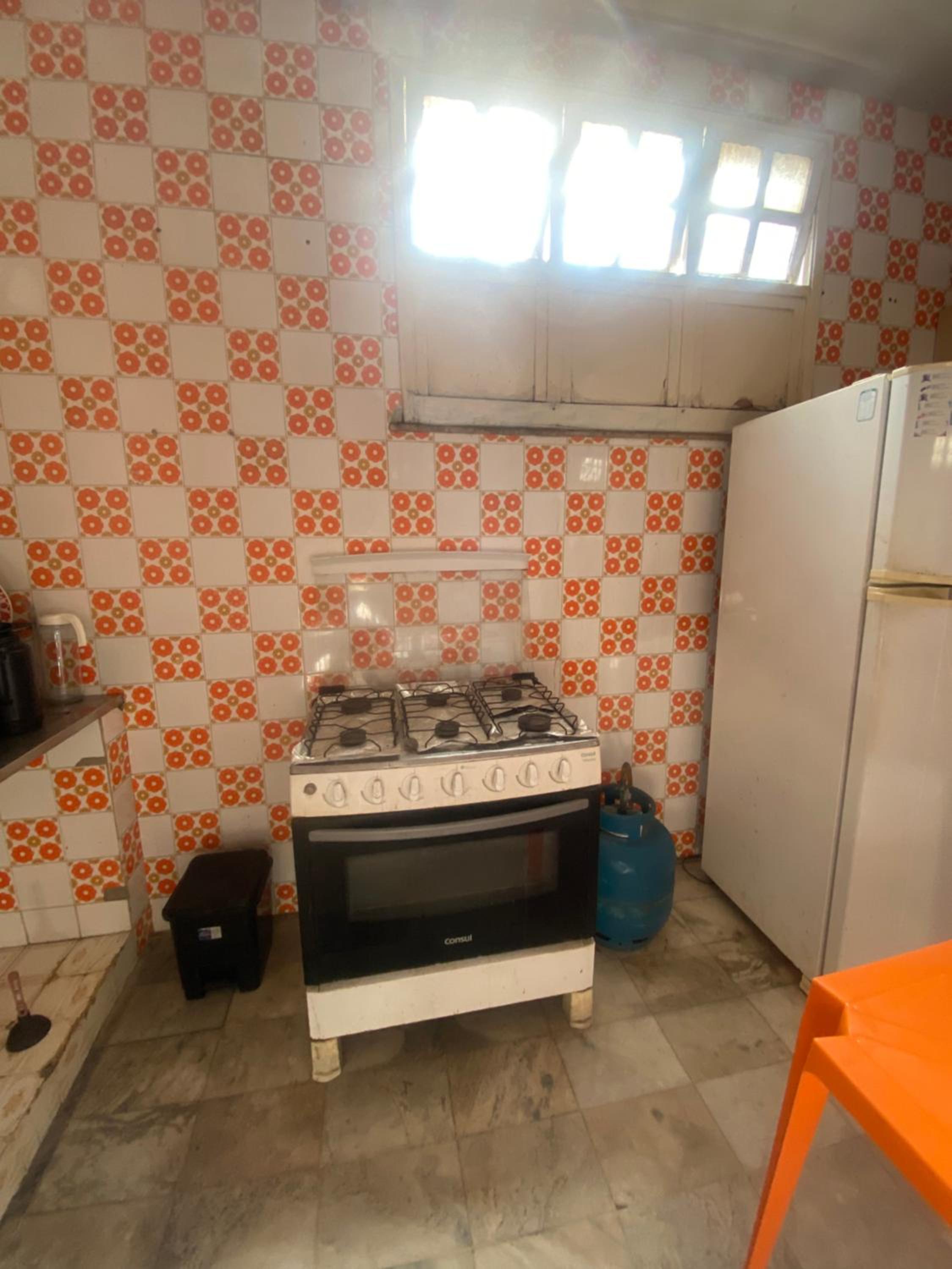 Five-Bedroom House photo 1