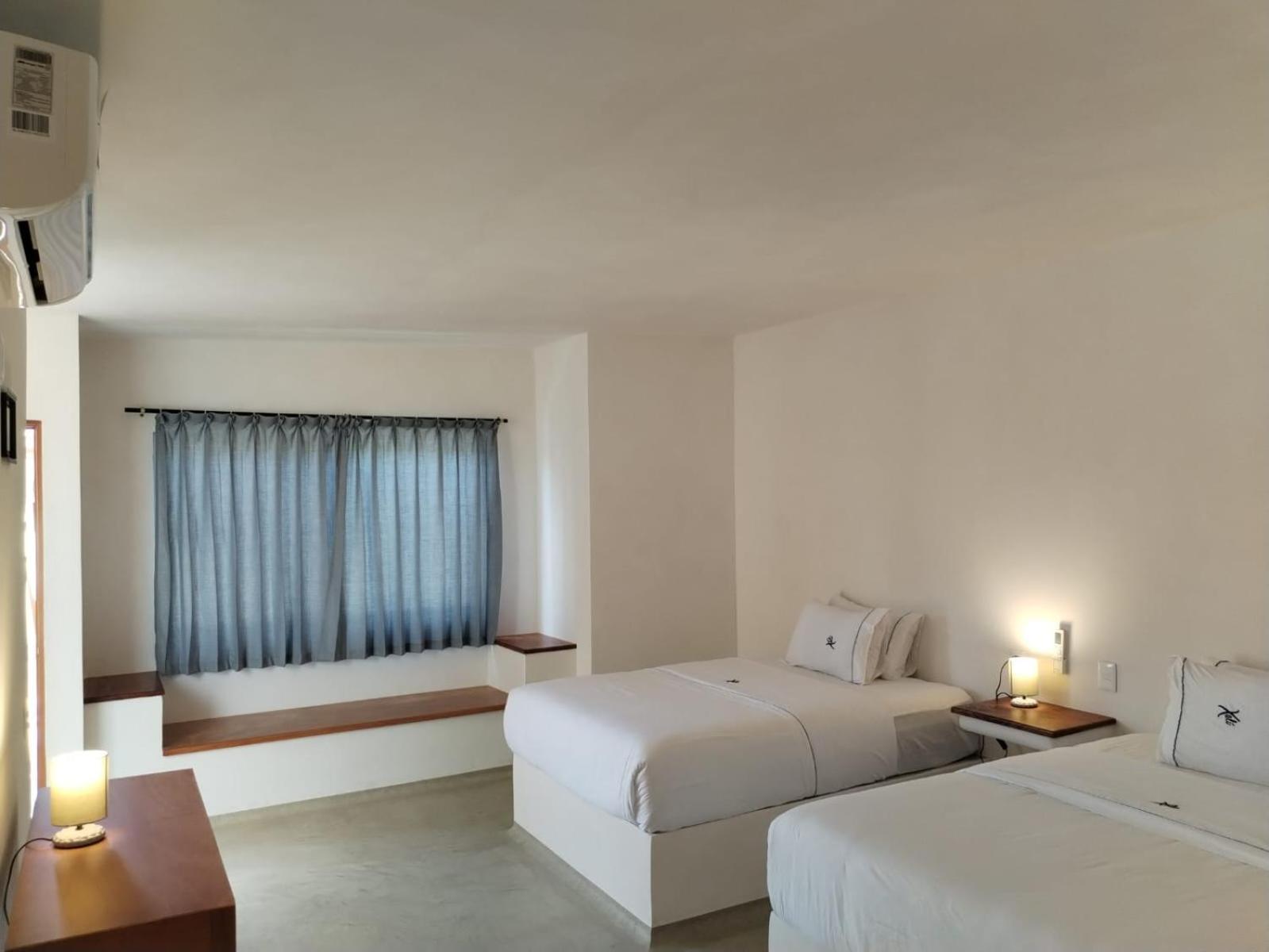 Deluxe Double Room With Two Double Beds photo 1