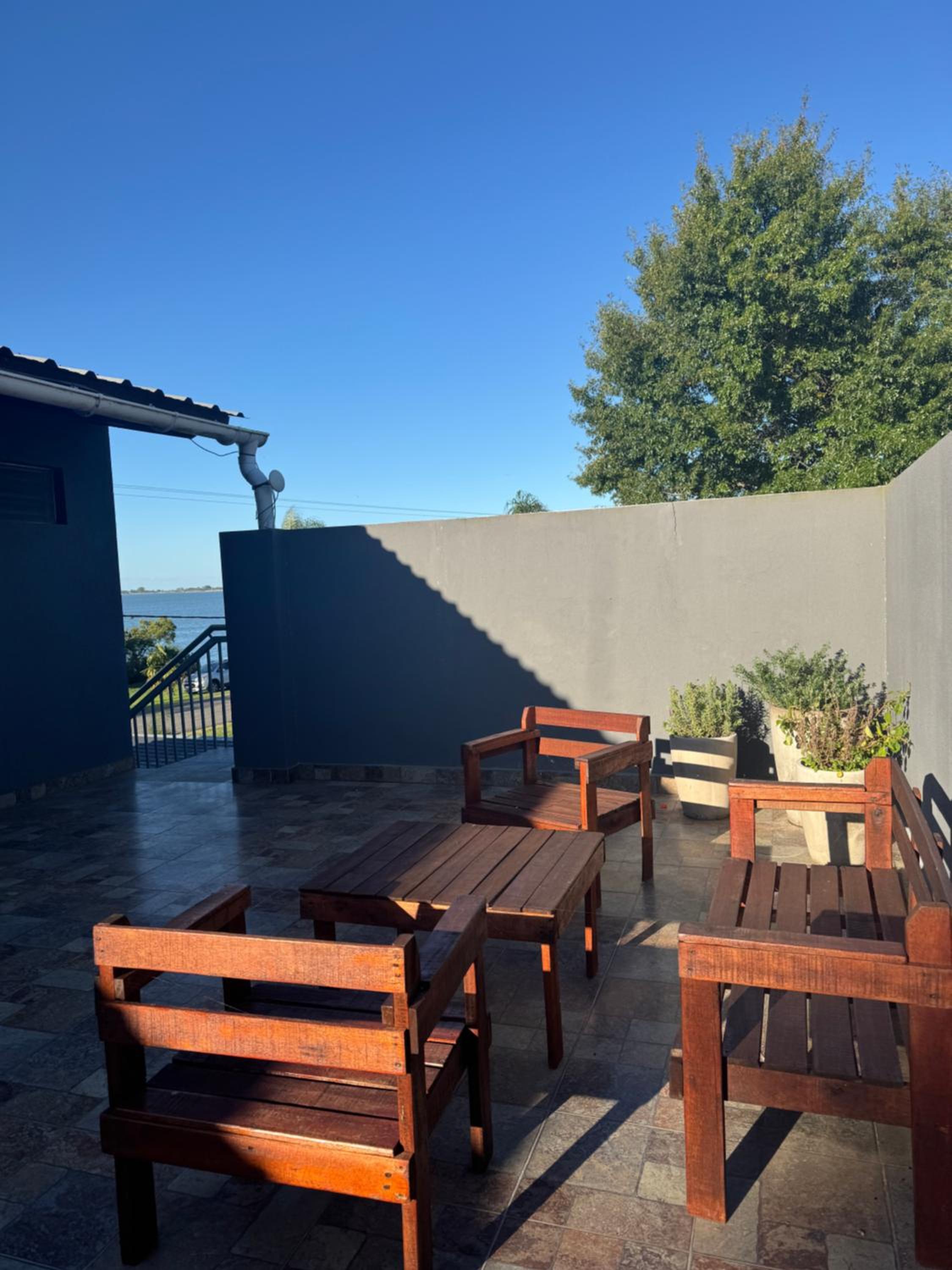 Apartment with View and Balcony photo 2