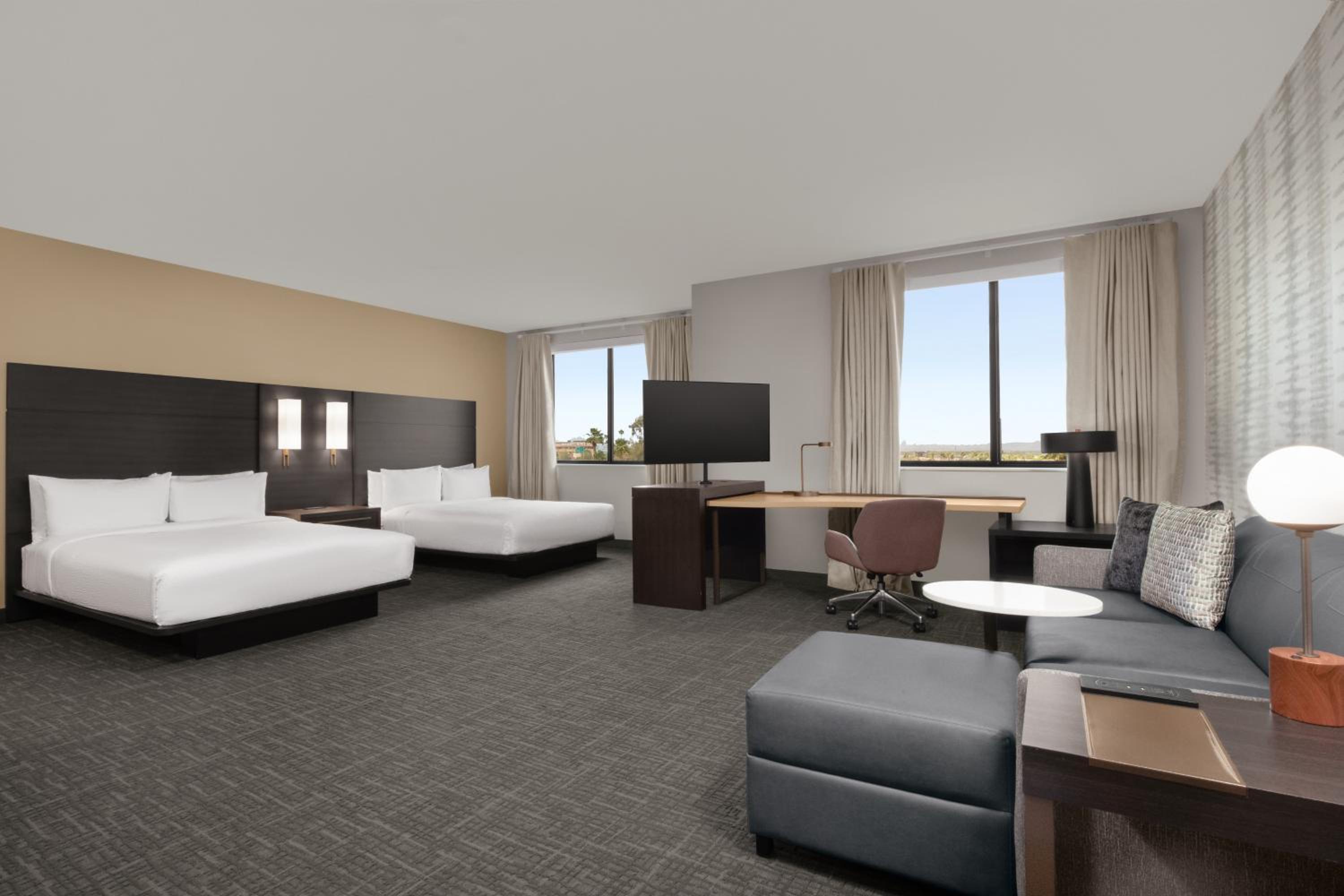 Studio Suite with Two Queen Beds and Sofa Bed - Photo 8