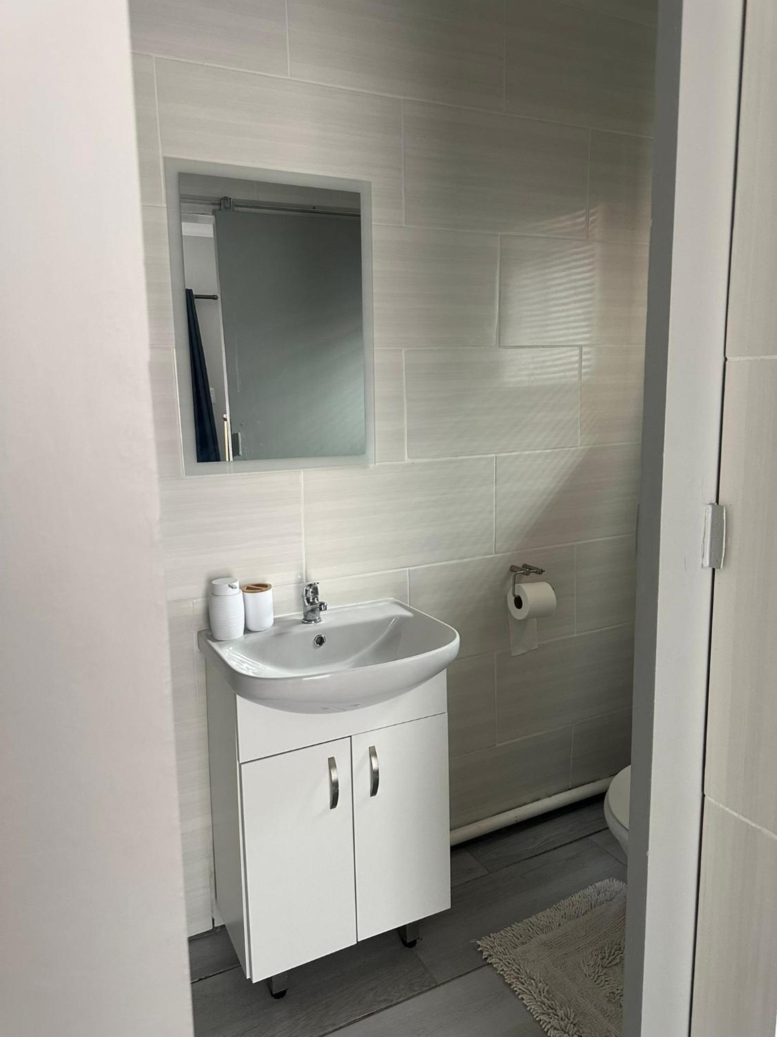 Budget Double Room photo 2